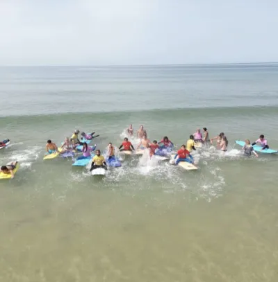 Surfcamps in Europa für Schulklassen und Gruppen