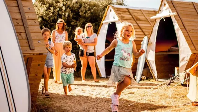 Familien-Surfcamps