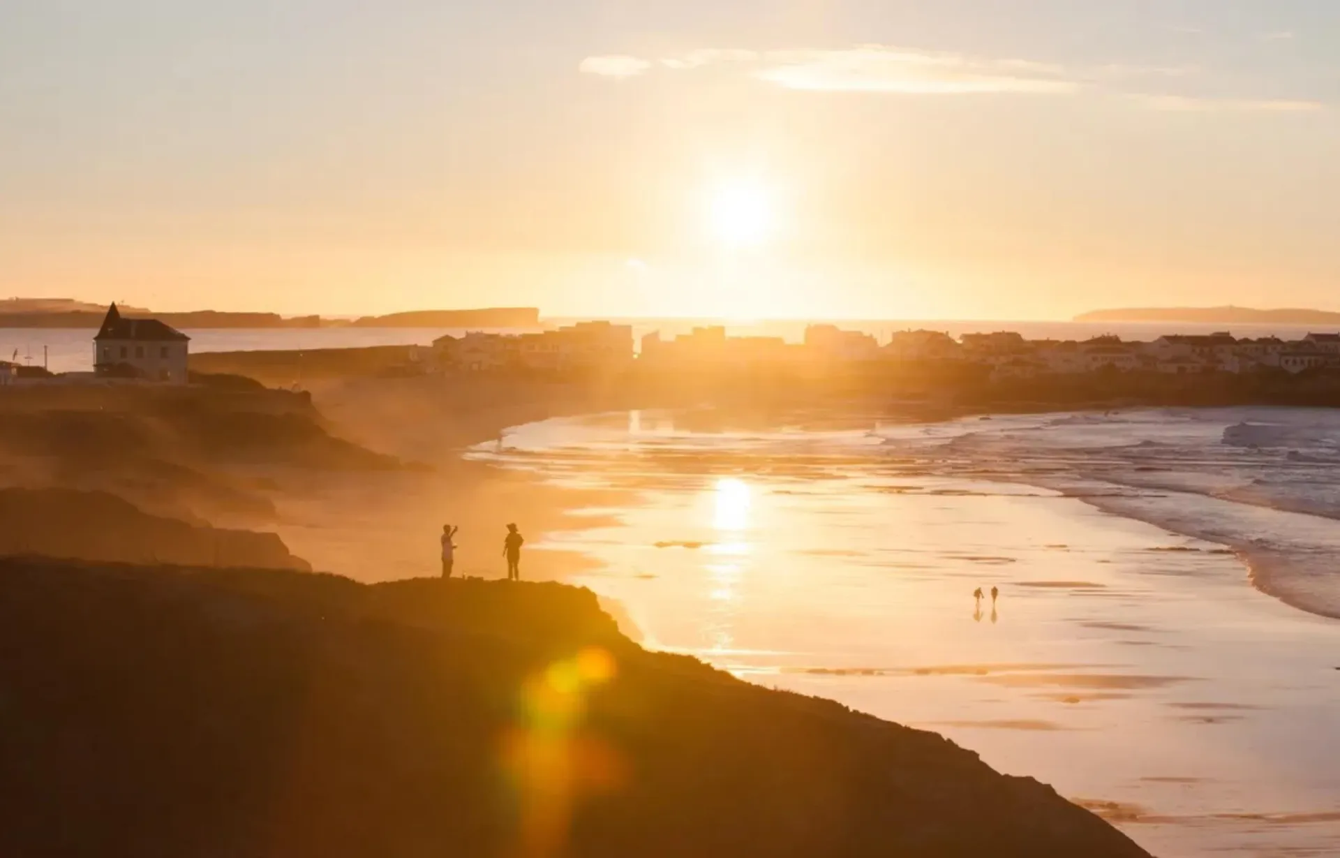 Surf- & Yoga-Camps in Portugal