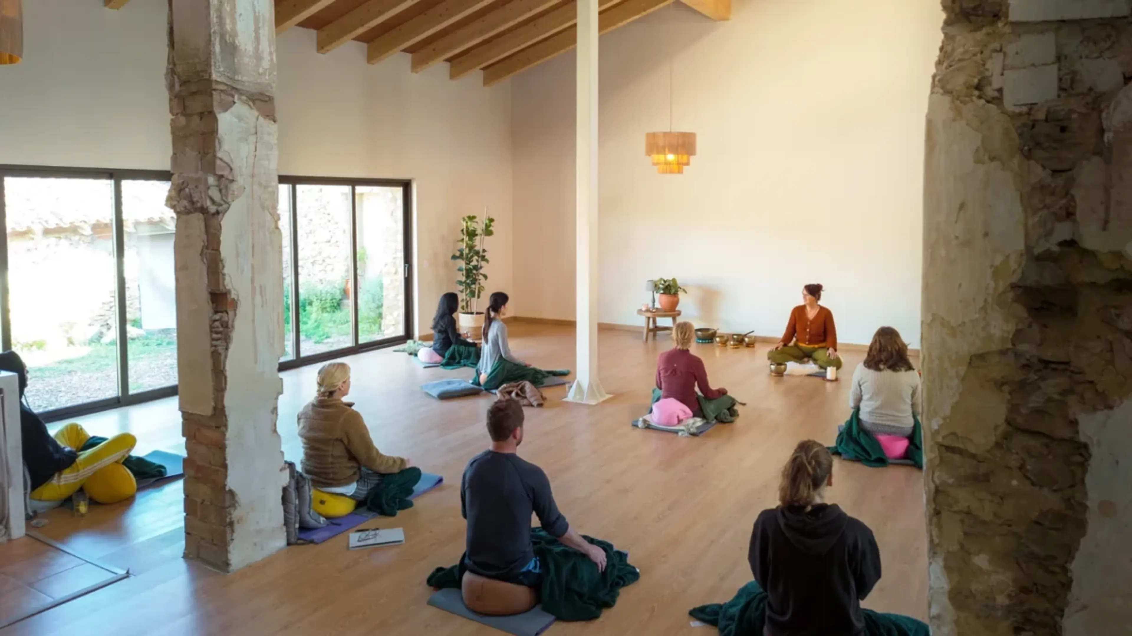 Entdecke inneren Frieden: Transformatives Stille-Meditations-Retreat - 2