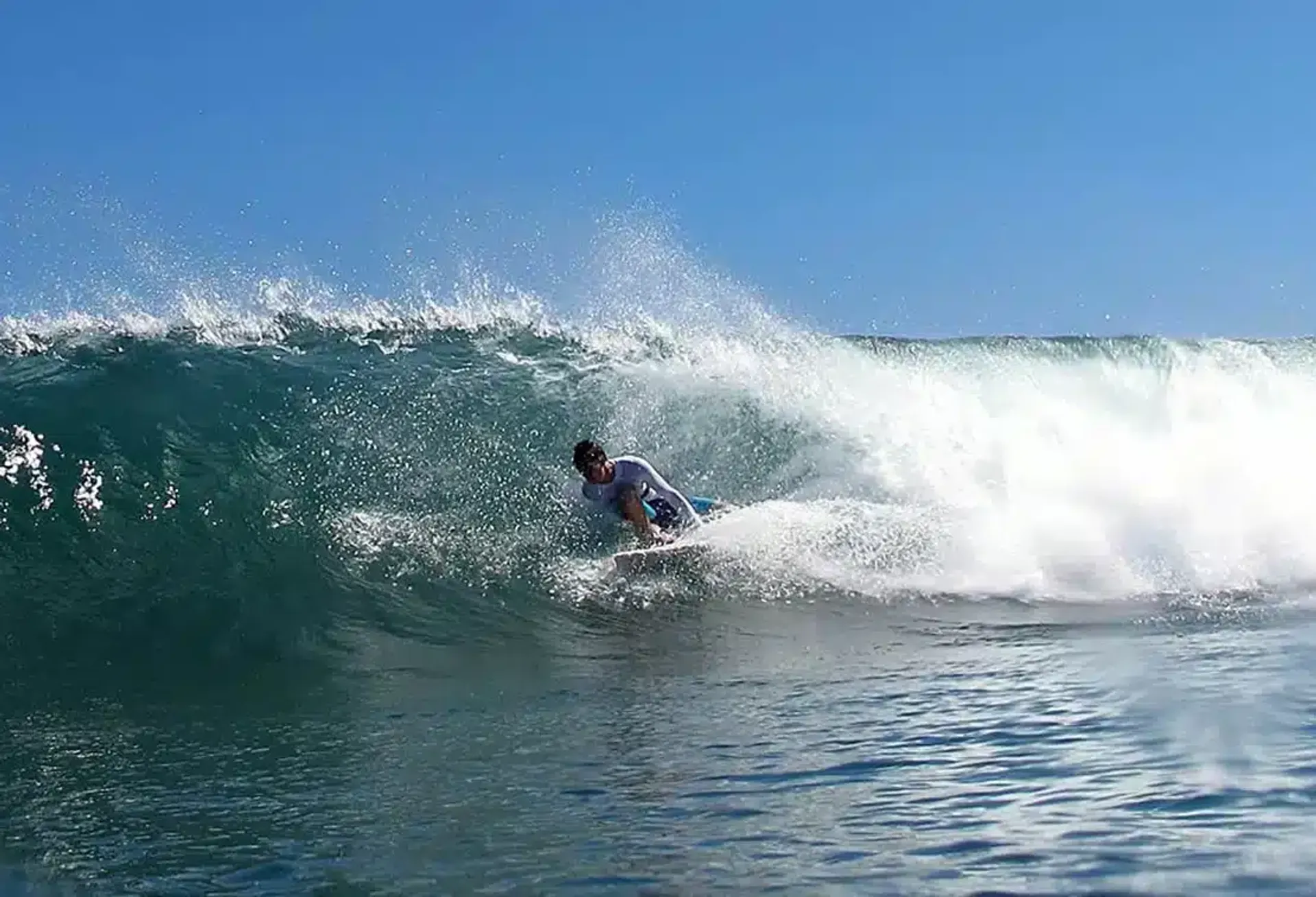 Surf-Guiding in Costa Rica: Legendäre Wellen und geheime Spots