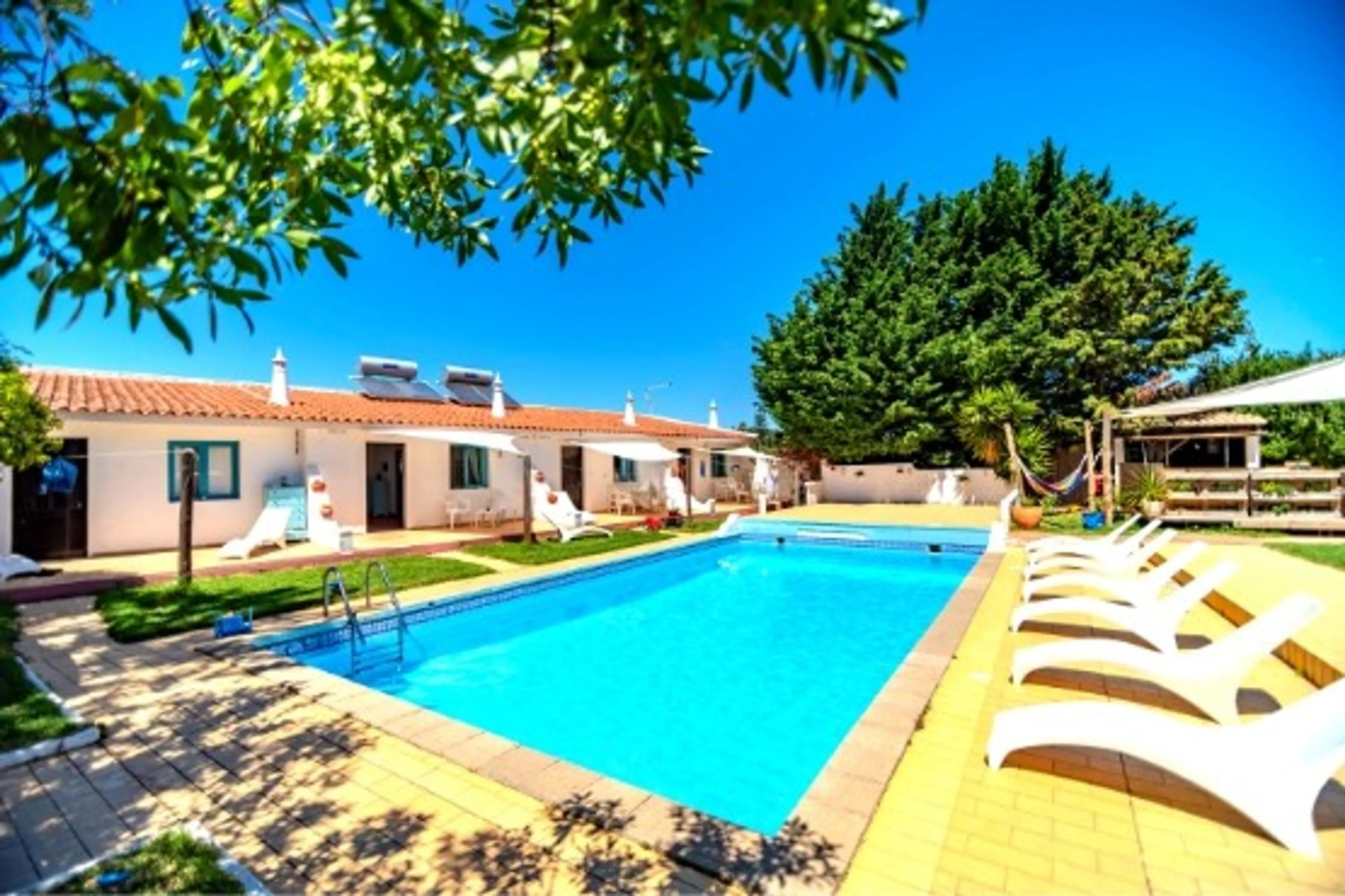 300 Tage Sonnenschein im Jahr: Surfcamp an der sonnigen Algarve - 5