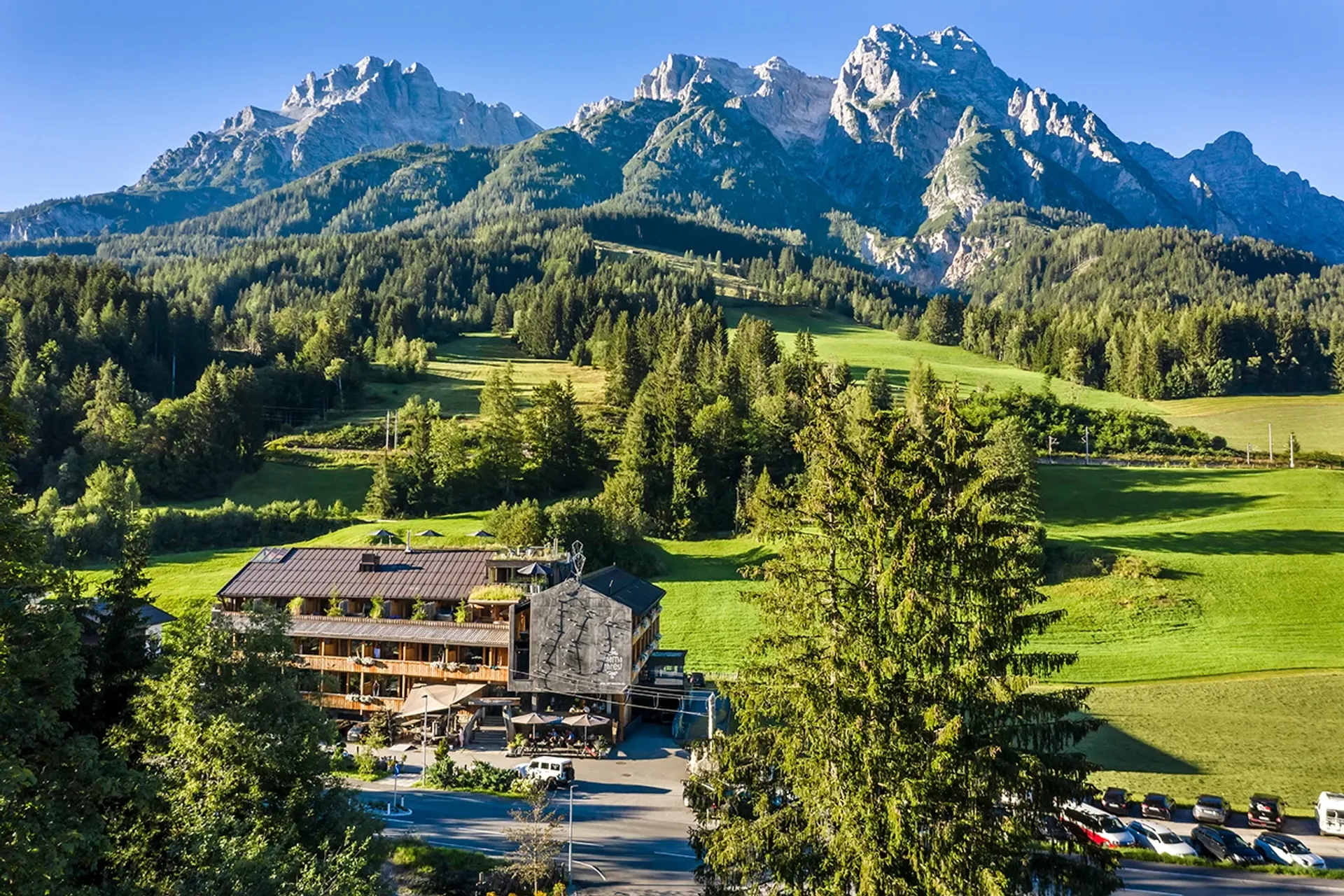 Urban soul meets the alps: Yoga Hike Days im Salzburger Land