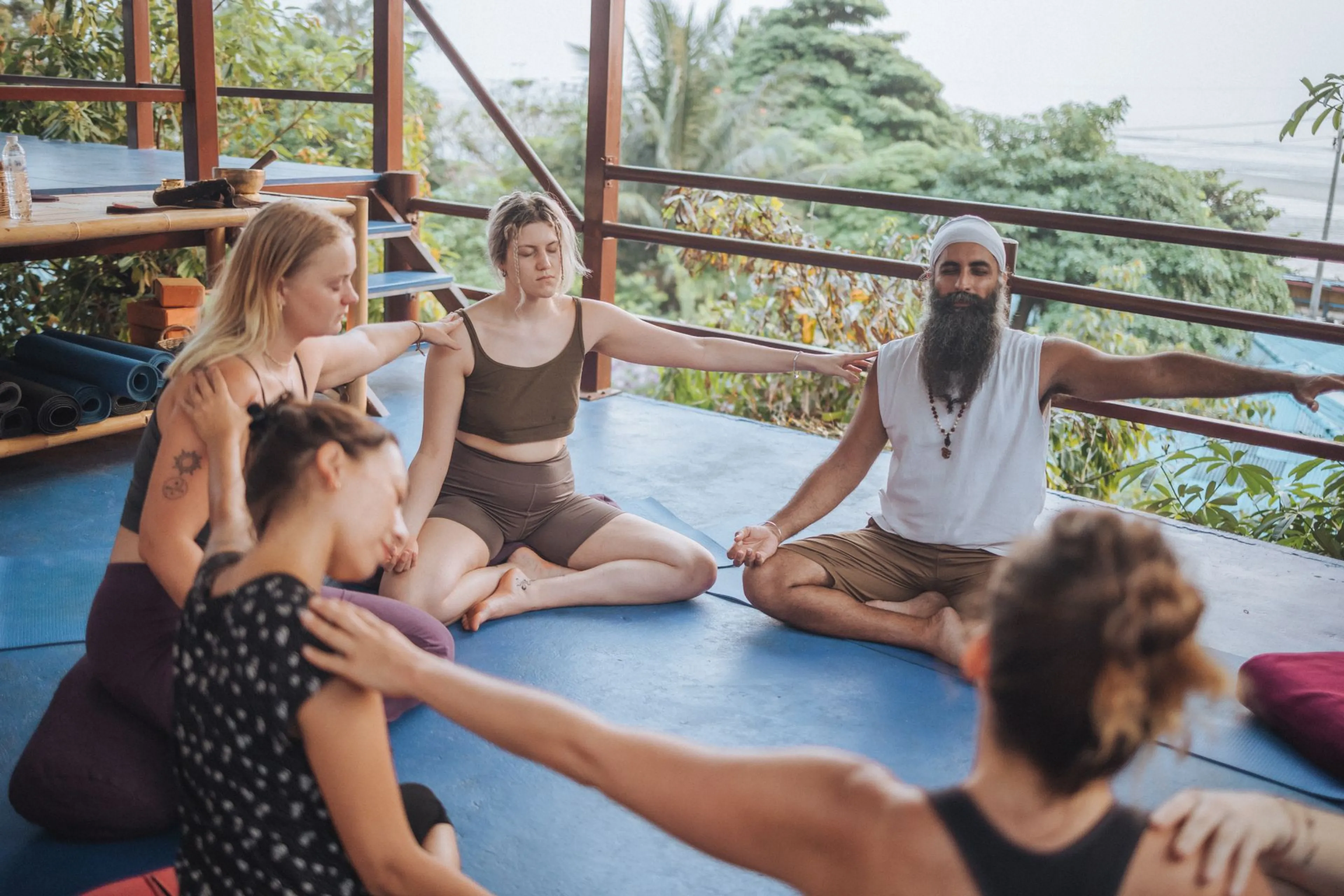 Kundalini Yoga Teacher Training (50 Stunden): Entfalte dein Selbst! - 1