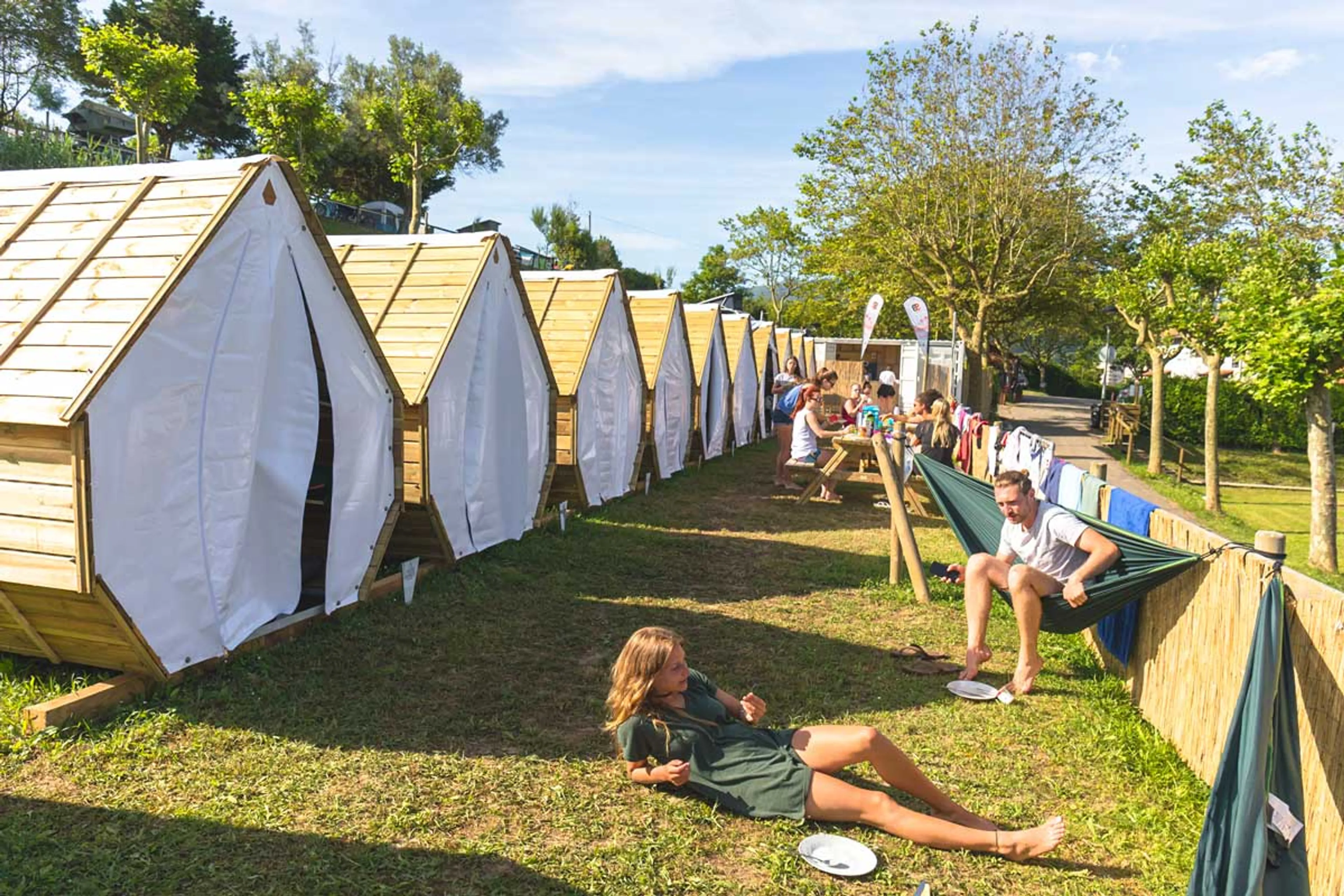 Surfcamp in der Surfstadt Spaniens: Wellen, Party & Tapas - 3