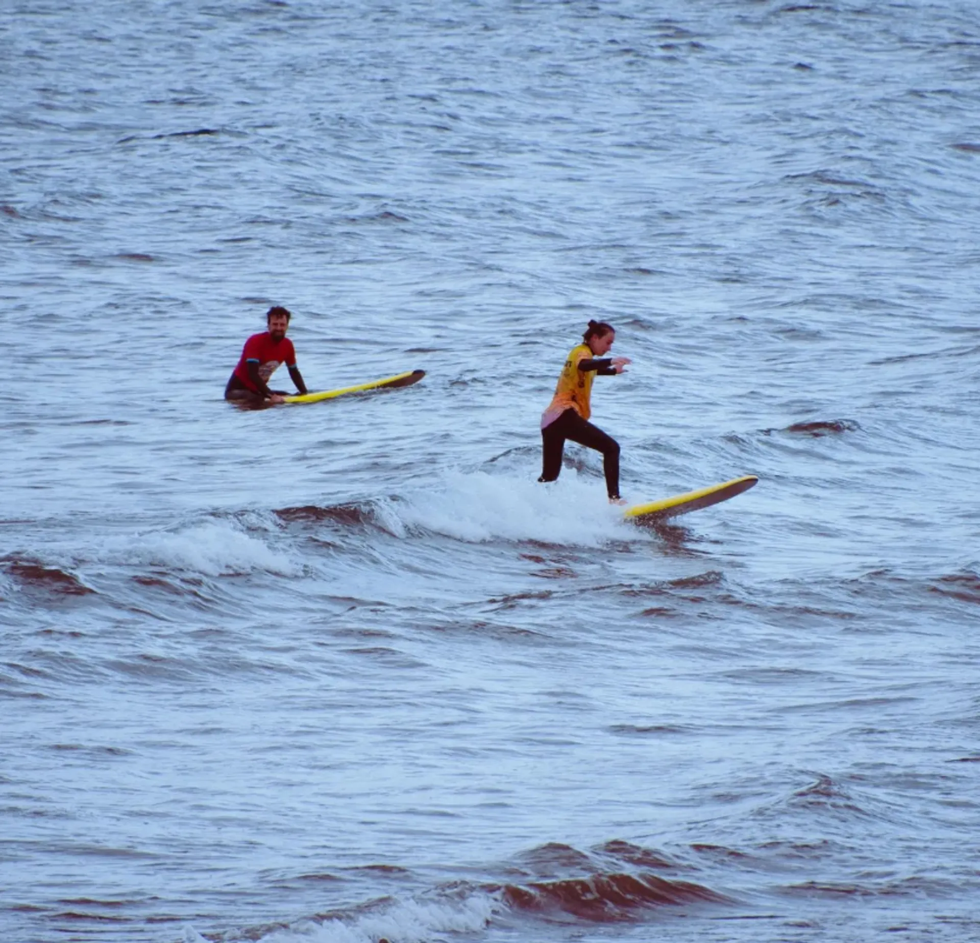 Waves & Sun – Surfen auf Teneriffa mit eigener Unterkunft