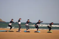 Surfcamp in Kantabrien: Die besten Wellen direkt am Somo Beach