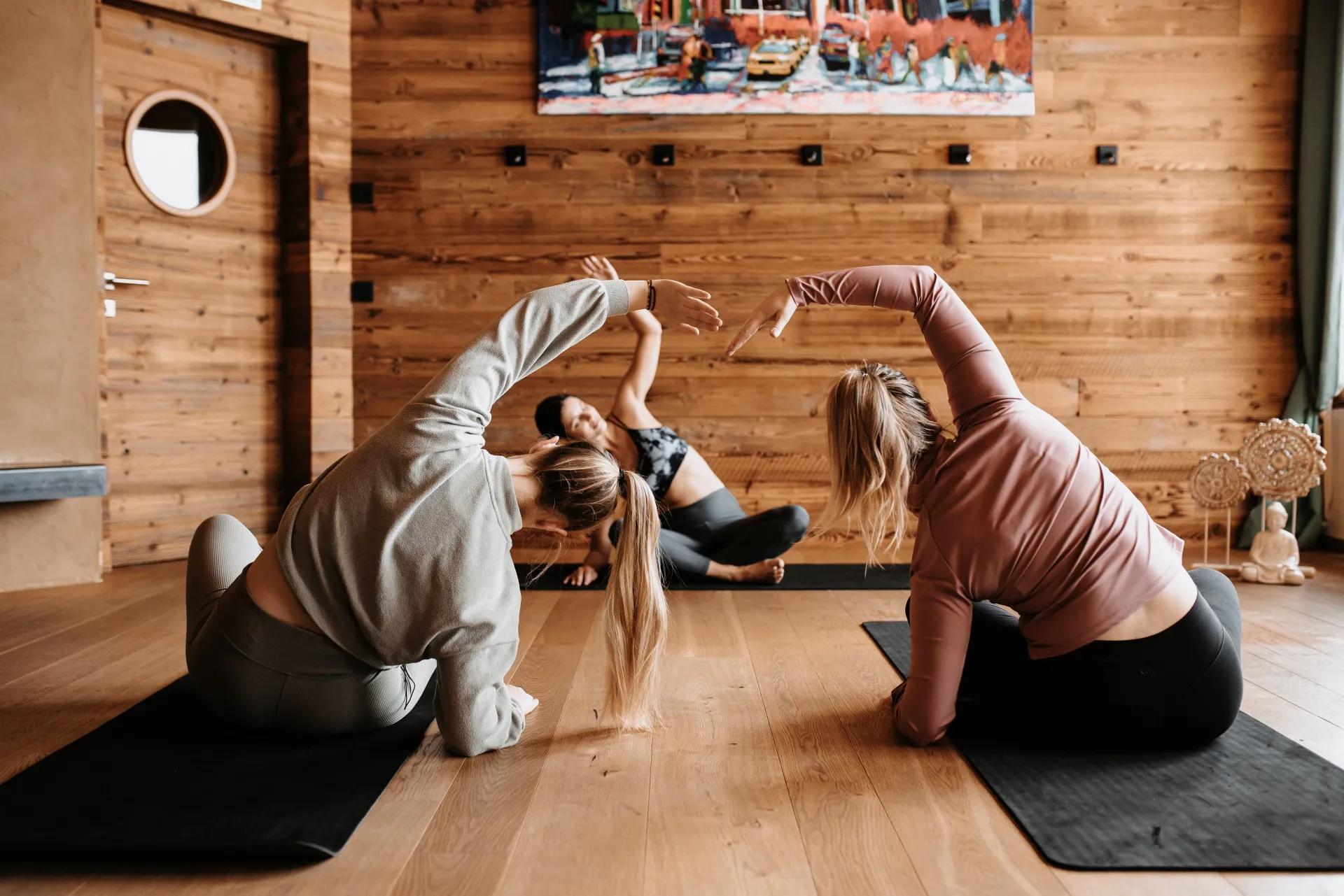Kreativität trifft Achtsamkeit: Töpfer-, Yoga- und Wellness-Retreat