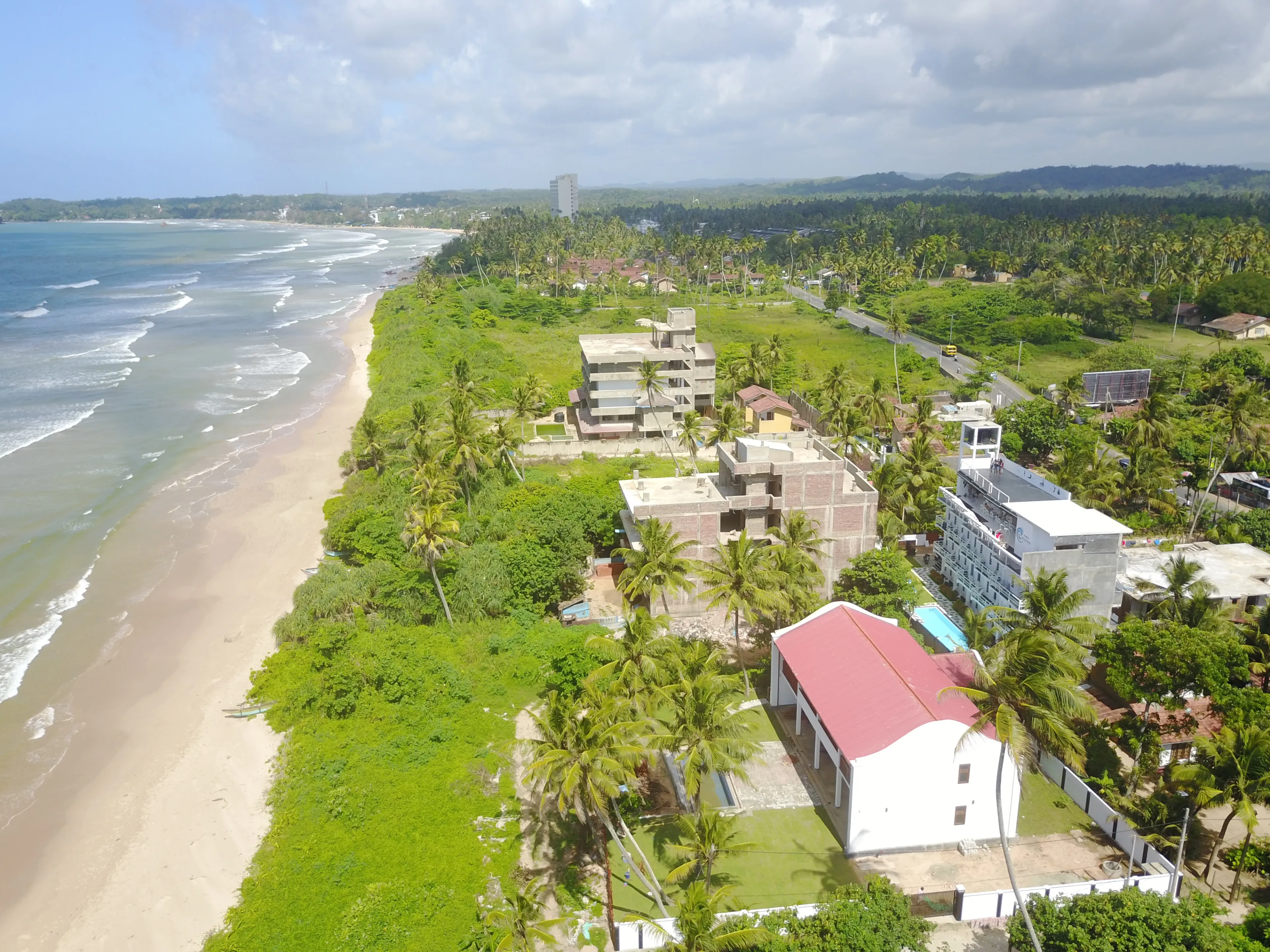 Surfcamp in Weligama: Surfen, Chillen & Feiern direkt am Strand - 4