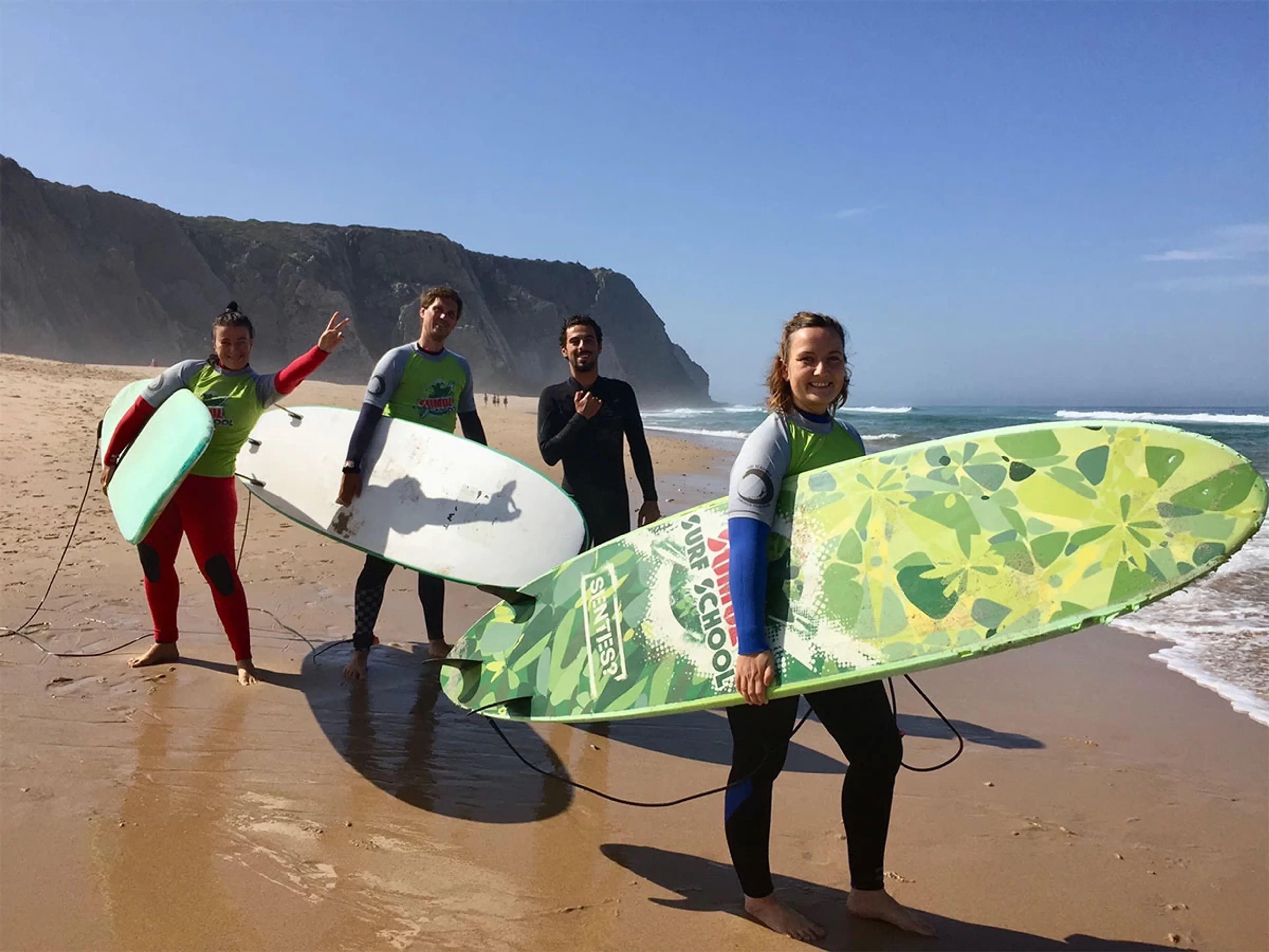 Surfen & Yoga am Meer vor Lissabon: Zwischen Ozean und Pinienwäldern - image 1