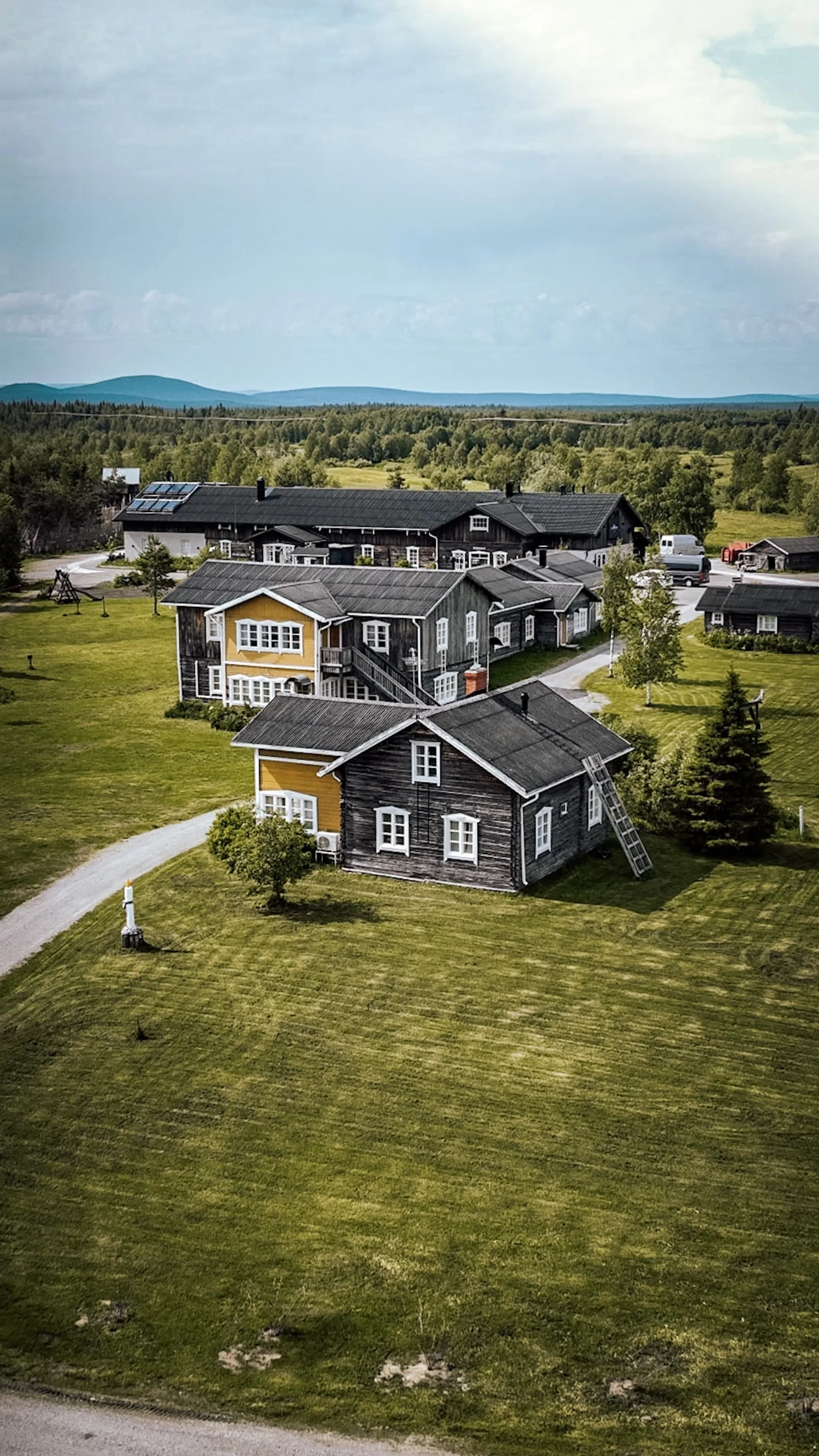 Nordic Light Retreat: Yoga, Wandern & Trommeln in Lappland - 2