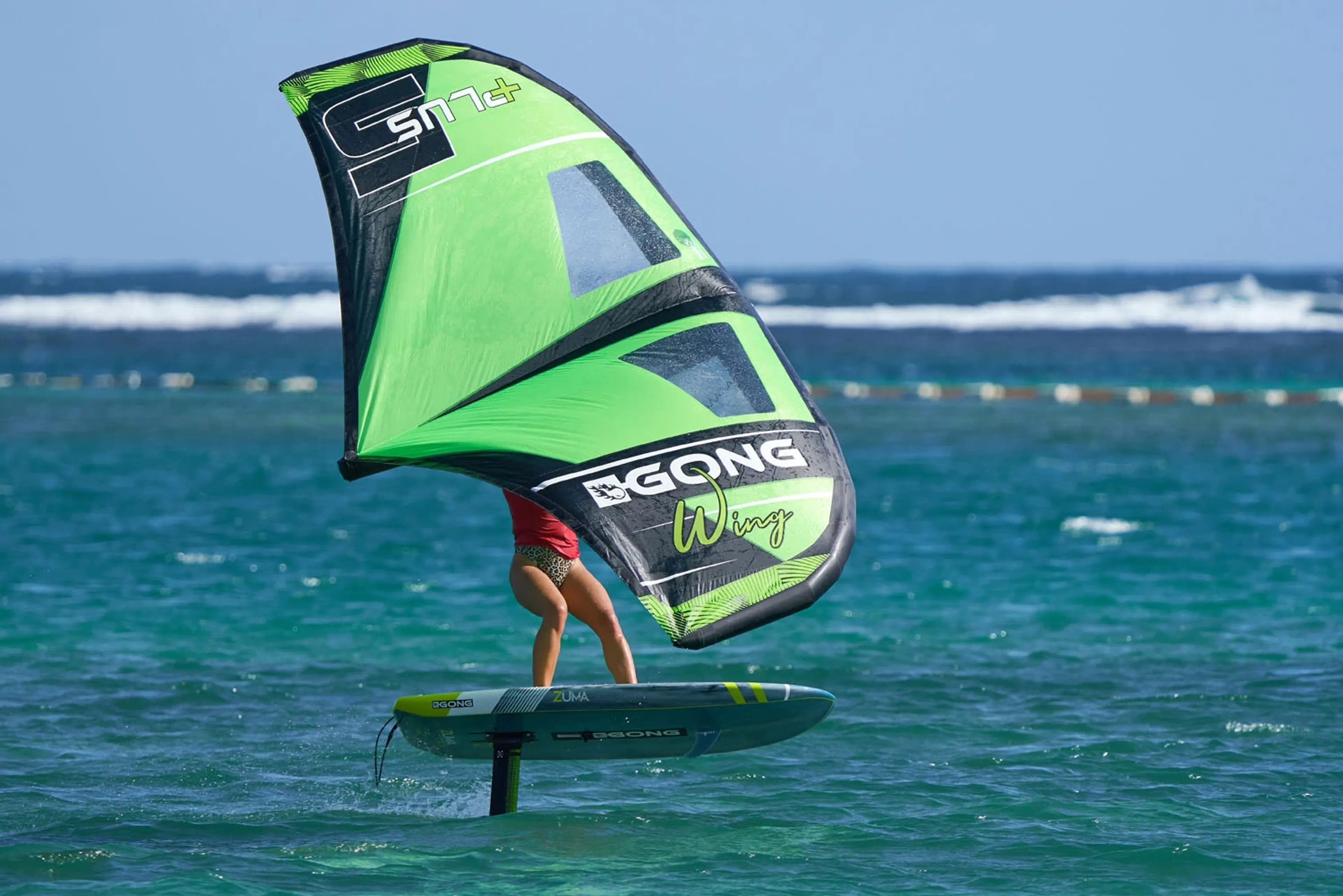 Wingfoilen auf Fuerteventura: Entfliehe dem Alltag auf die Sonneninsel - image 1