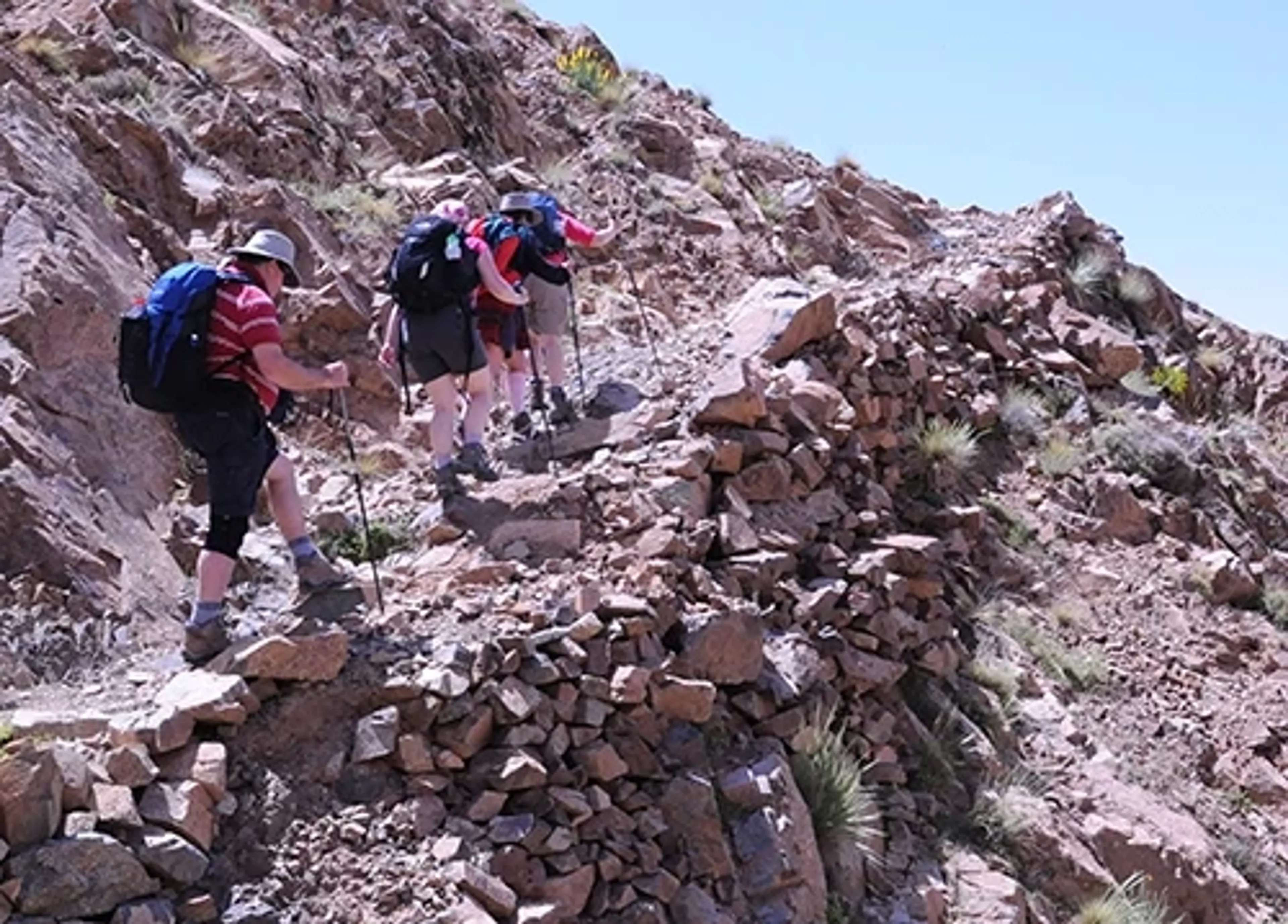 Wander- und Yogaurlaub im Atlasgebirge: Besteige den Mount Toubkal! - 2