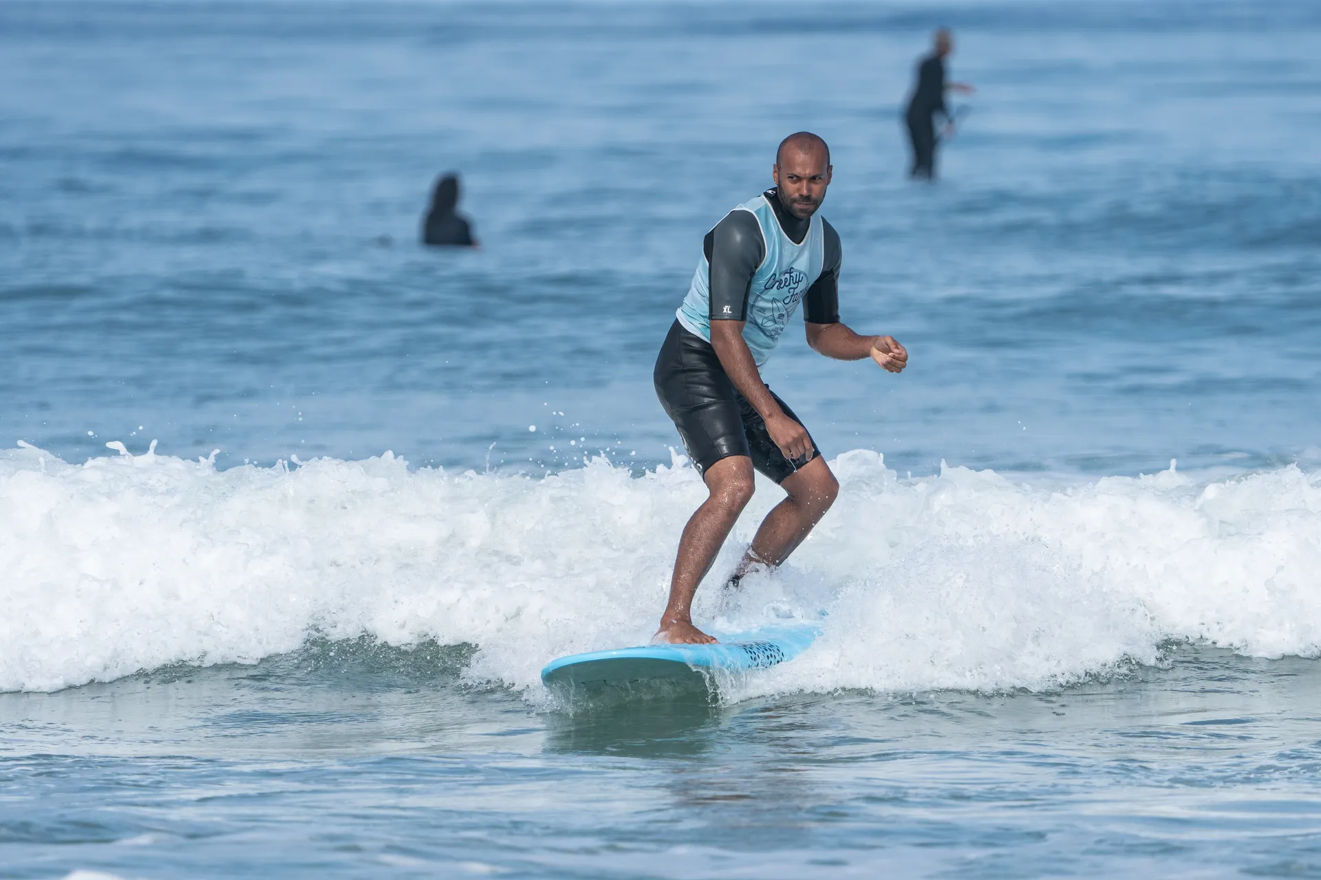 Erlebe die Verbindung von Surfen und Yoga im entspannten Lacanau - 4