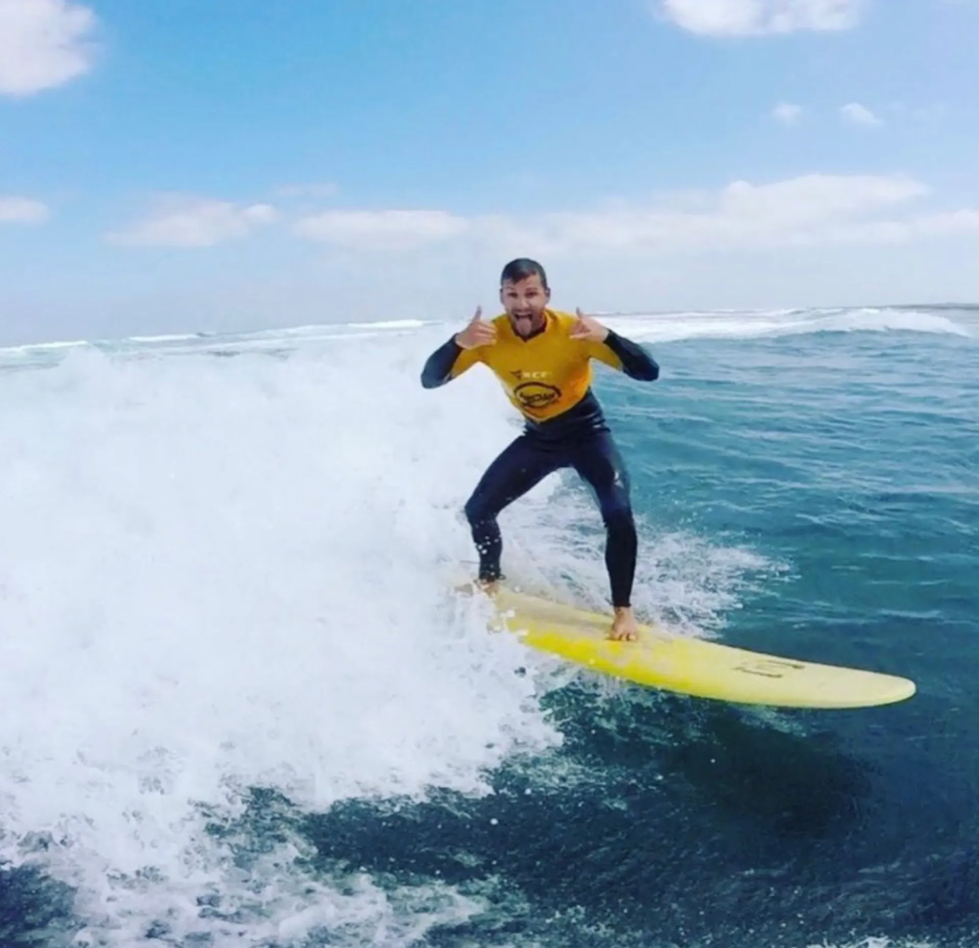 350 Sonnentage im Jahr: Surfurlaub im Hawaii Europas!