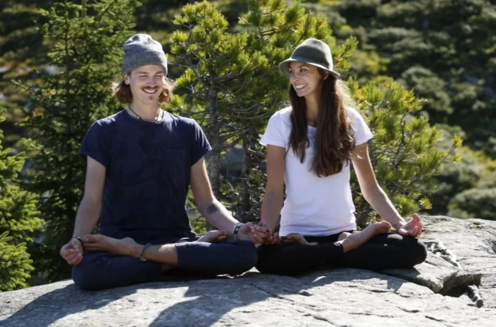 Frühlingserwachen mit Yoga – Sanfte Praxis im Bio Hotel