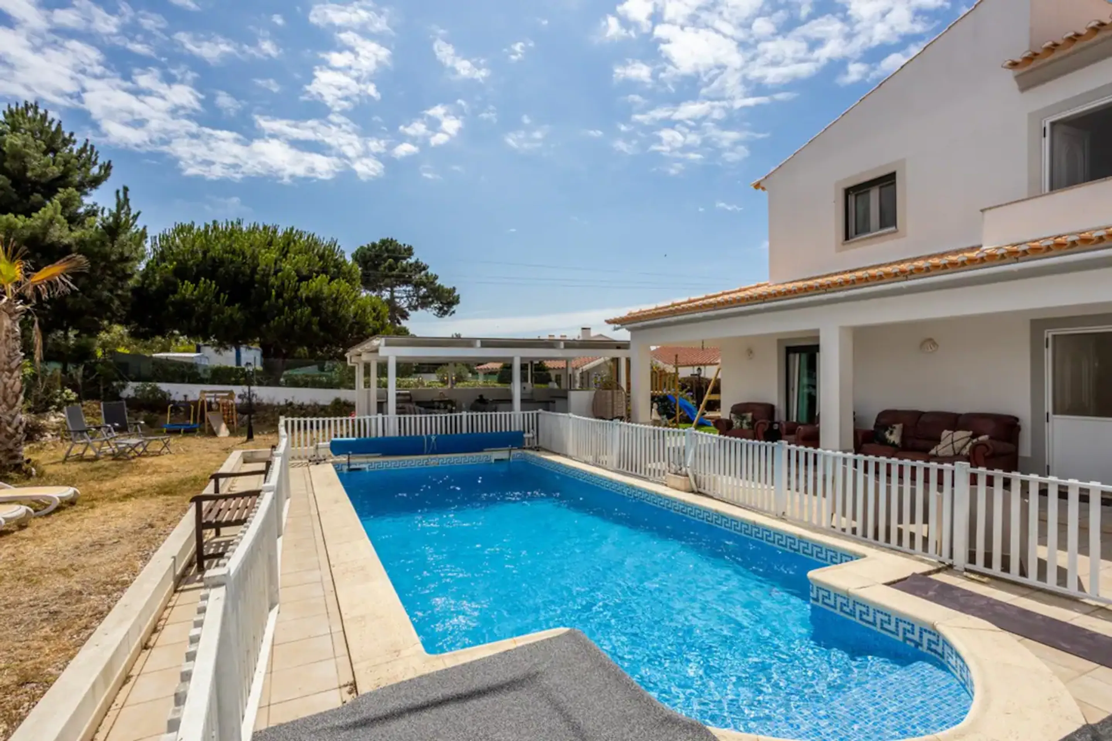 Surf- und Yoga-Urlaub an Portugals wunderschöner Algarve-Küste - 4