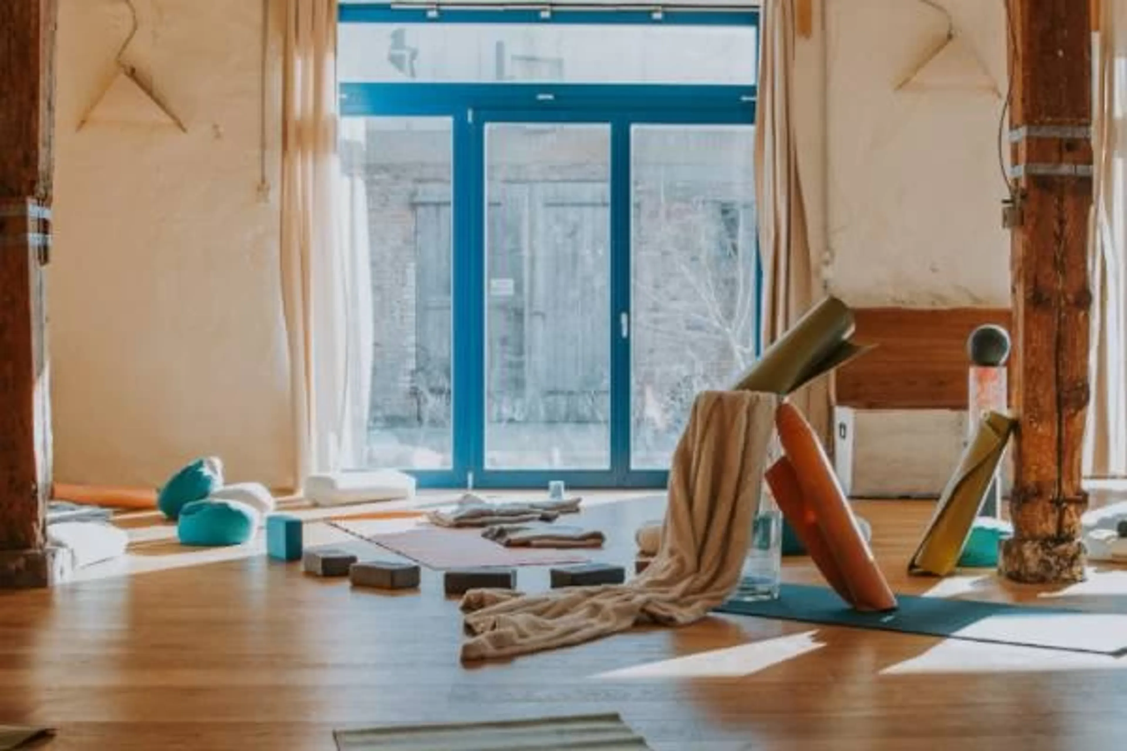 Let's fly: Aerial Yoga Retreat für Erfahrene inmitten der Natur - 4