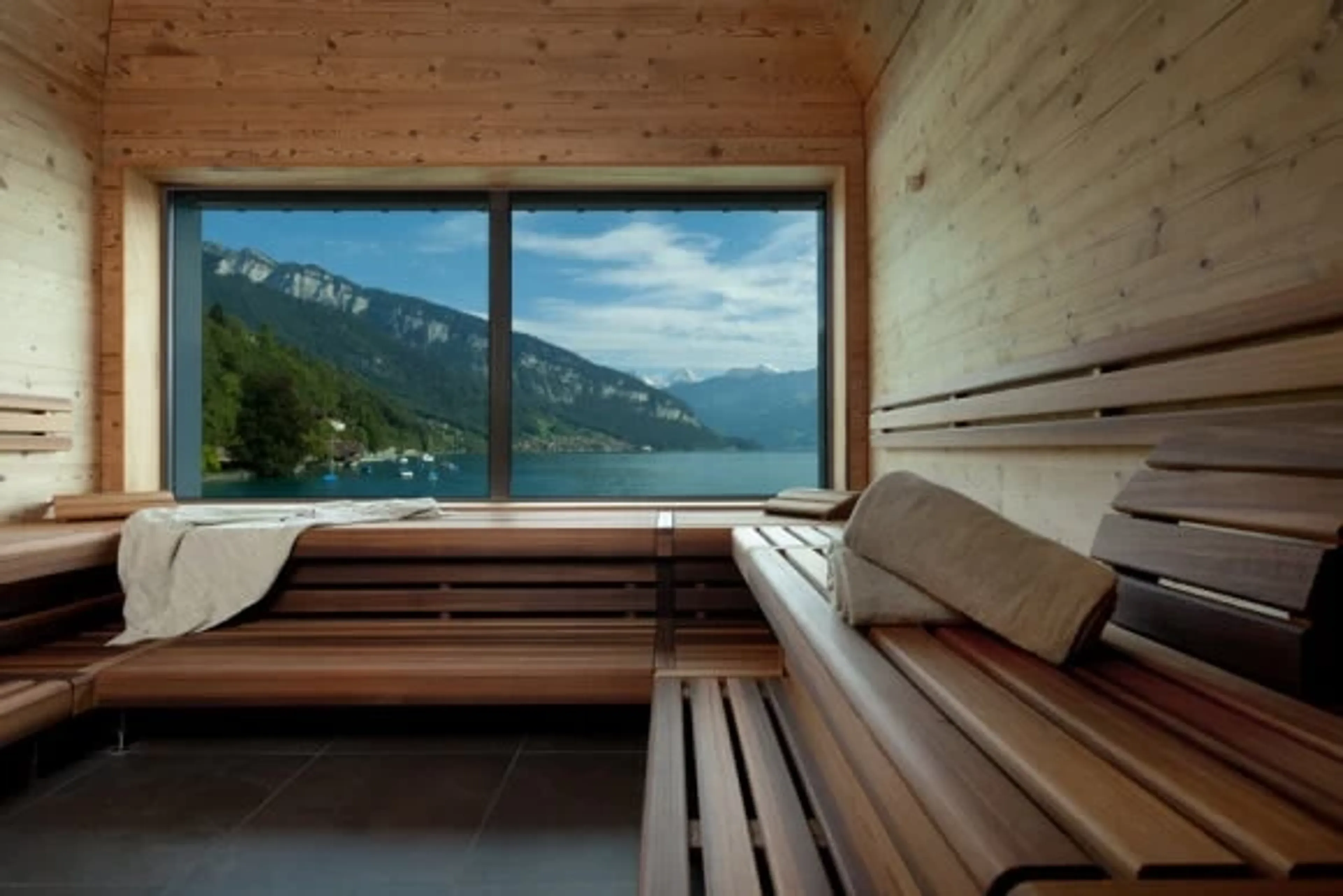 Yoga am See: Entspannung, Balance und Genuss im Berner Oberland - 3