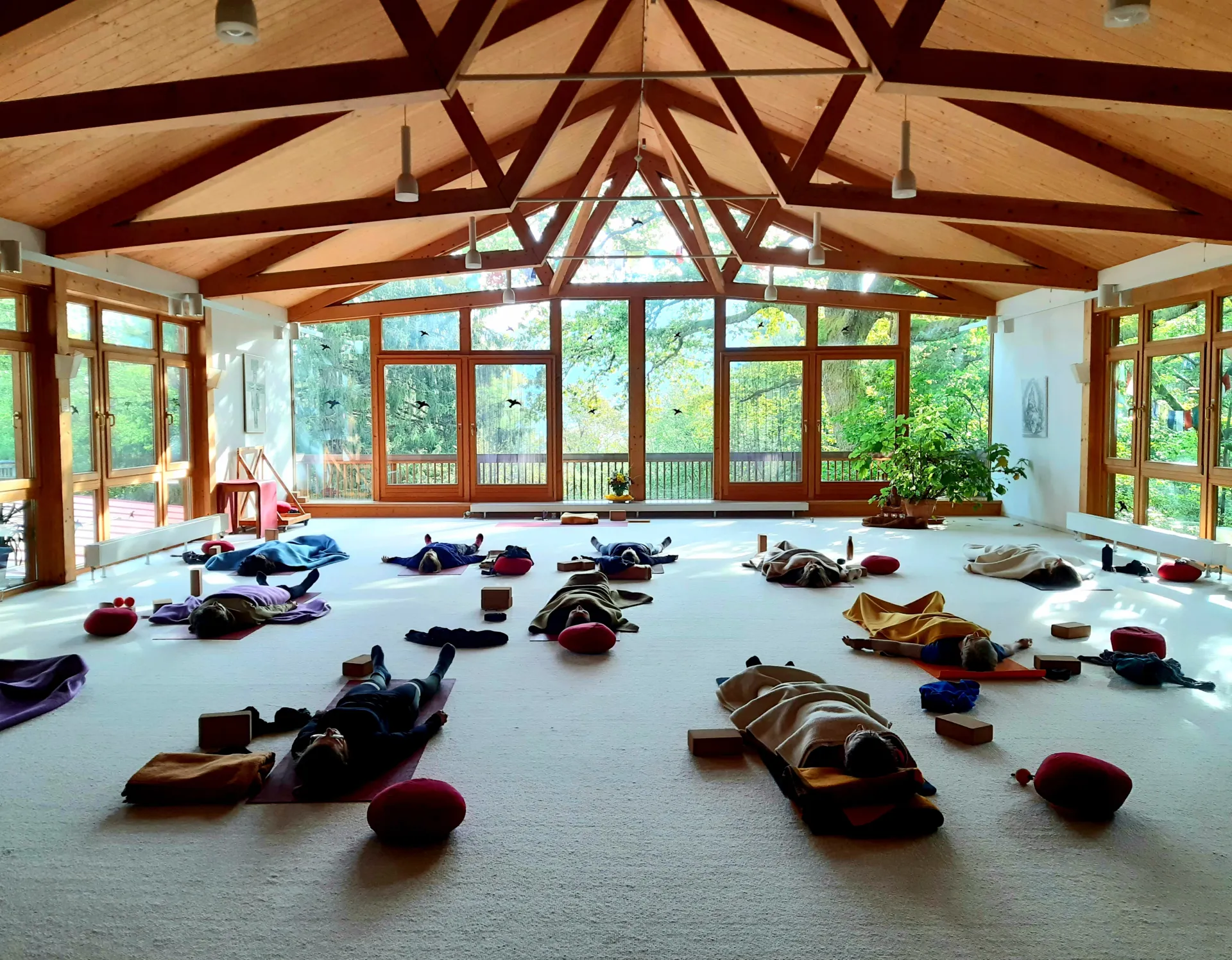 Yoga und Faszien-Retreat in den Bergen: Kraft, Ruhe, Auftanken