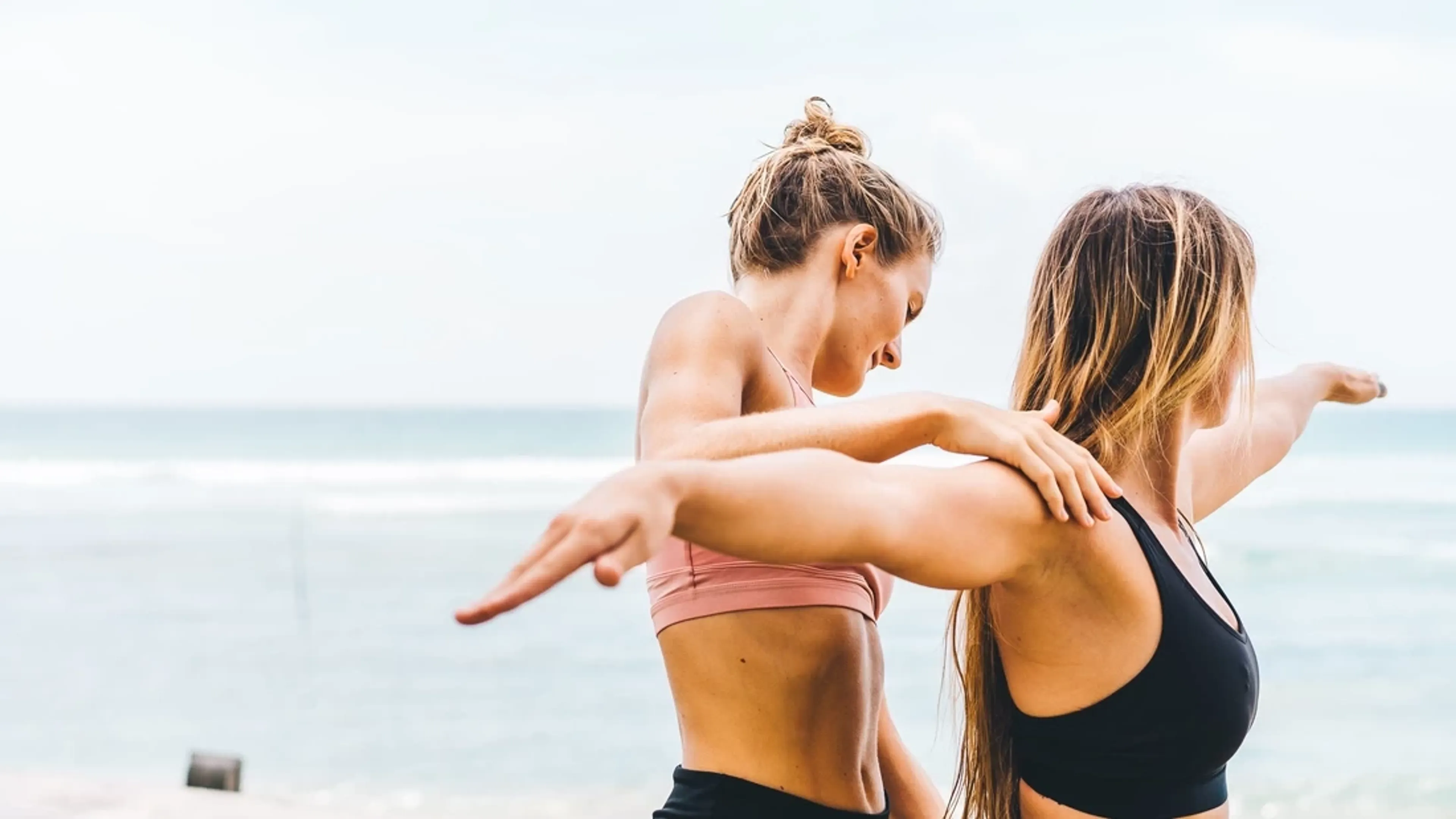 Barfuß am Meer: Surfen und Yoga direkt am Strand - 4