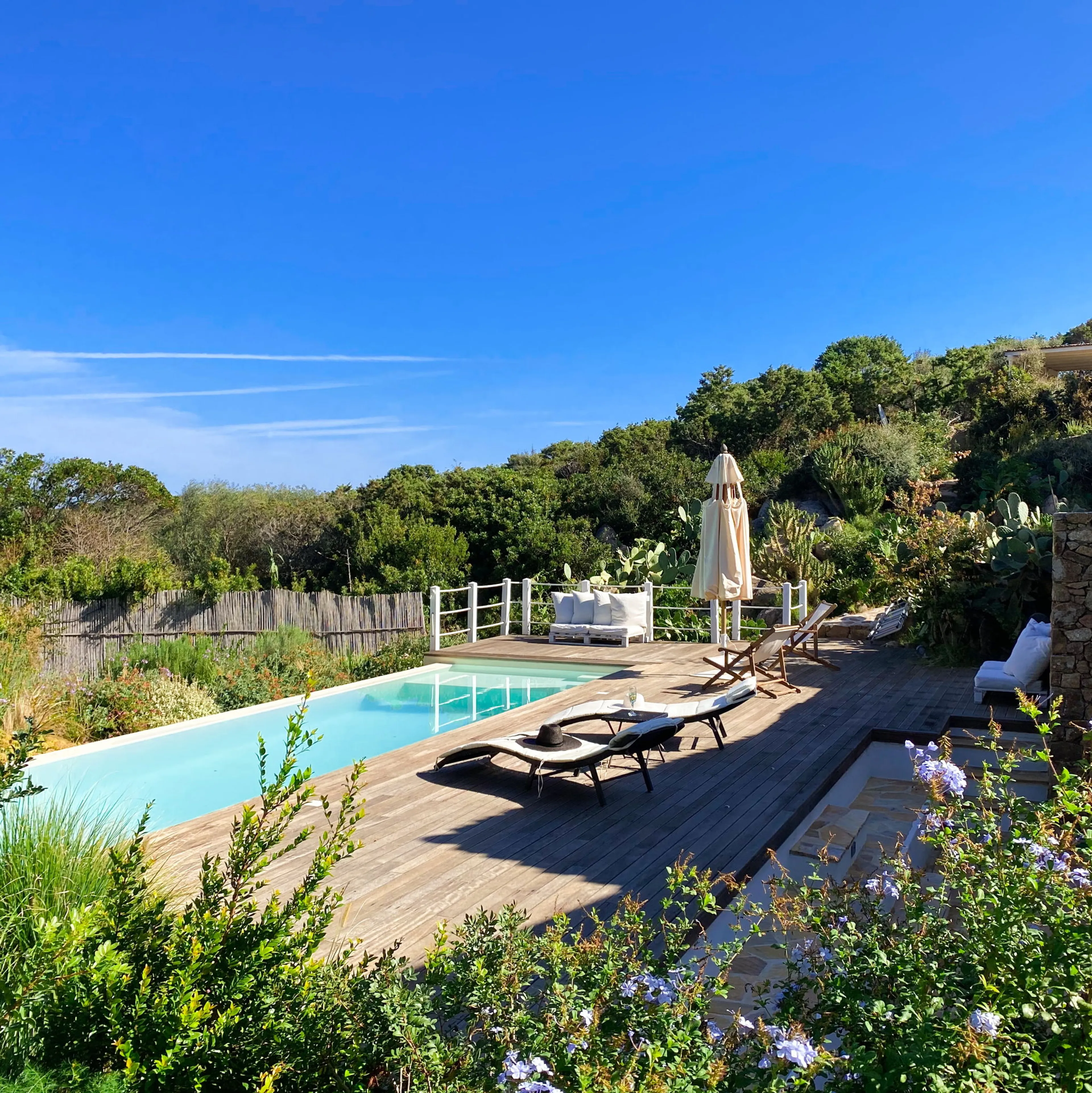 Yoga & Wandern auf Sardinien: Weiße Sandstrände & türkisfarbenes Meer - 3