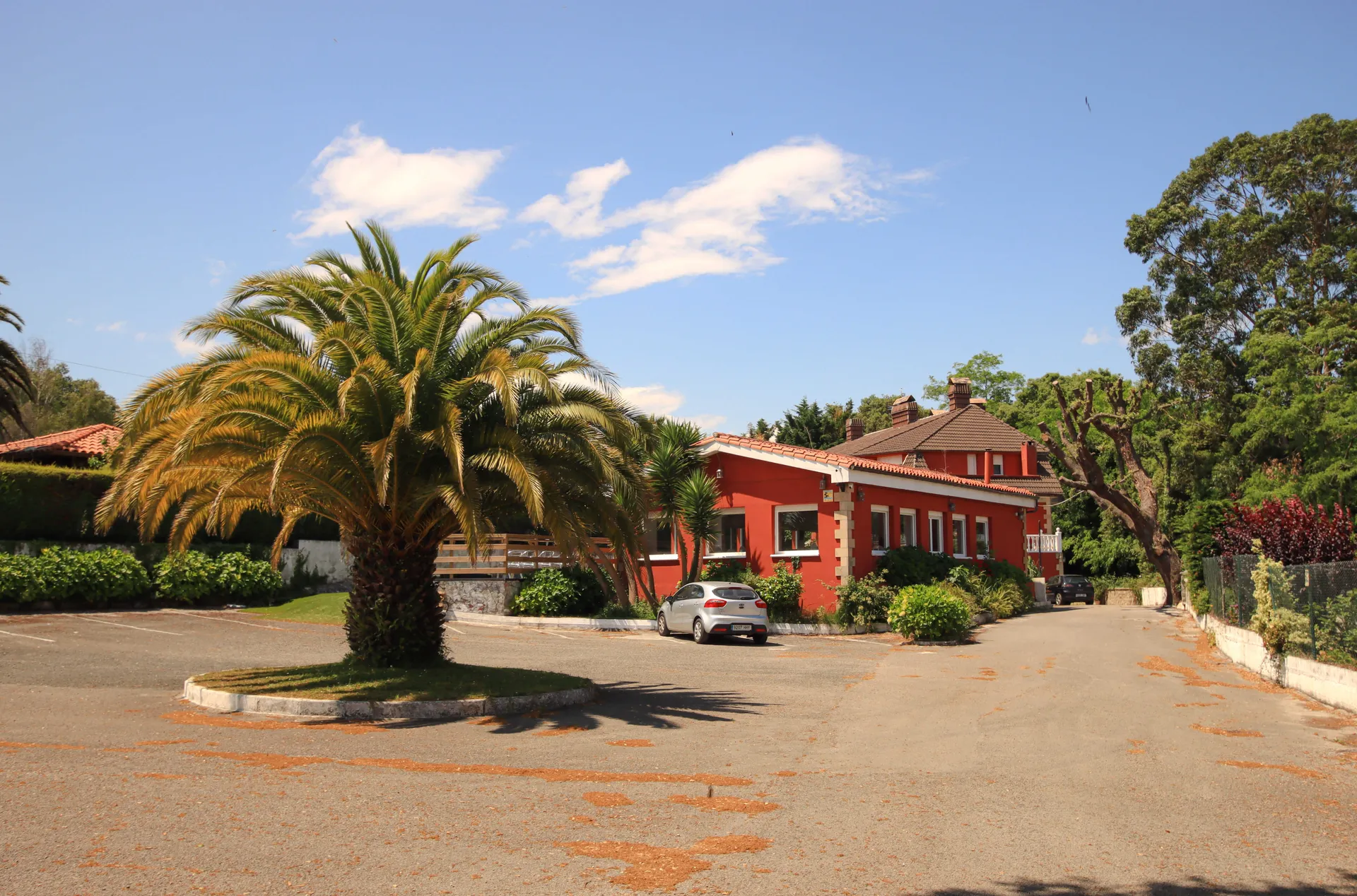 Surfhaus im Herzen Kantabriens: Wellen und Spaß unter Gleichgesinnten