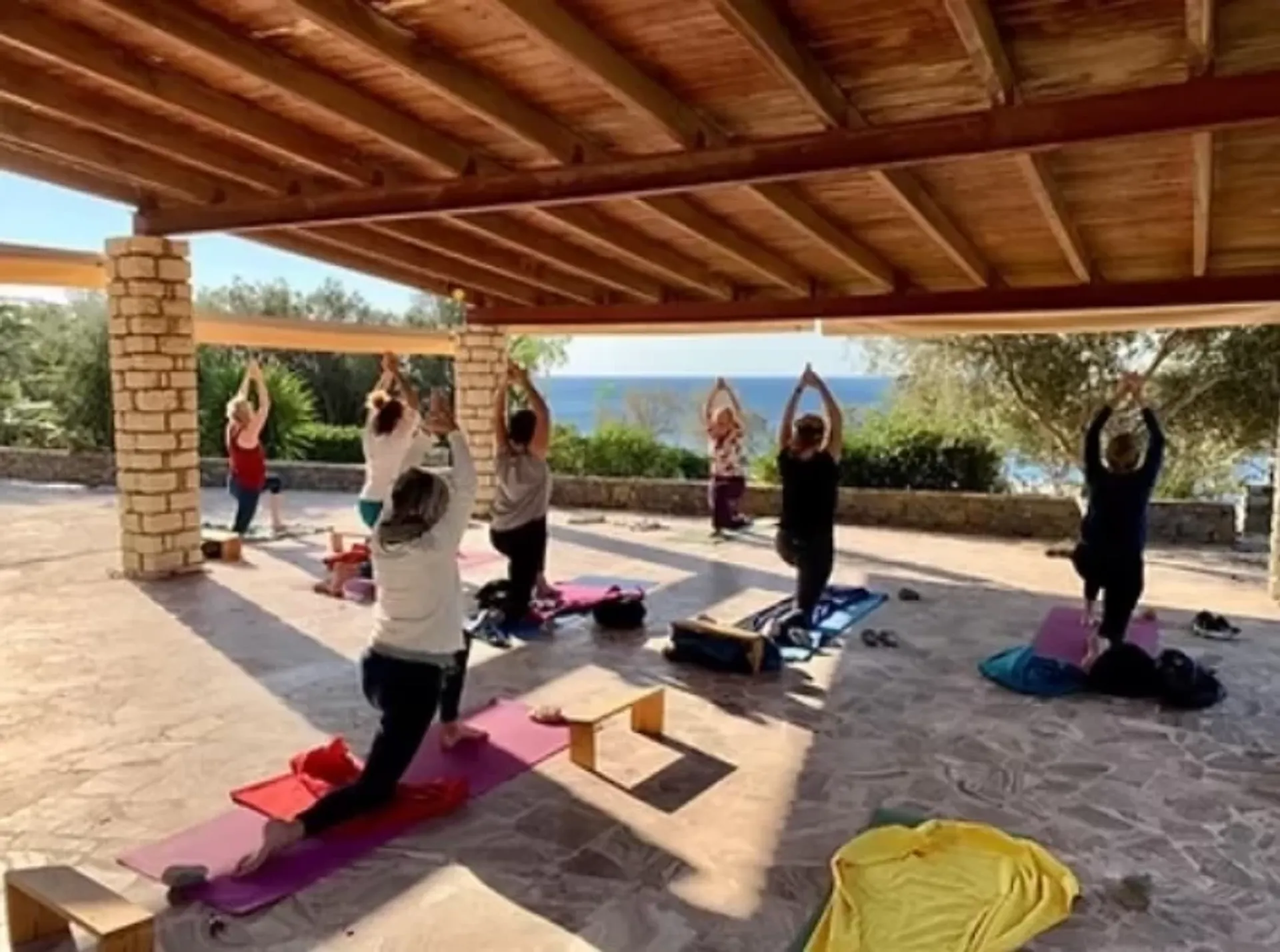 Yoga & Wandern zwischen Bergen und Meer - Erlebe den Zauber Südkretas