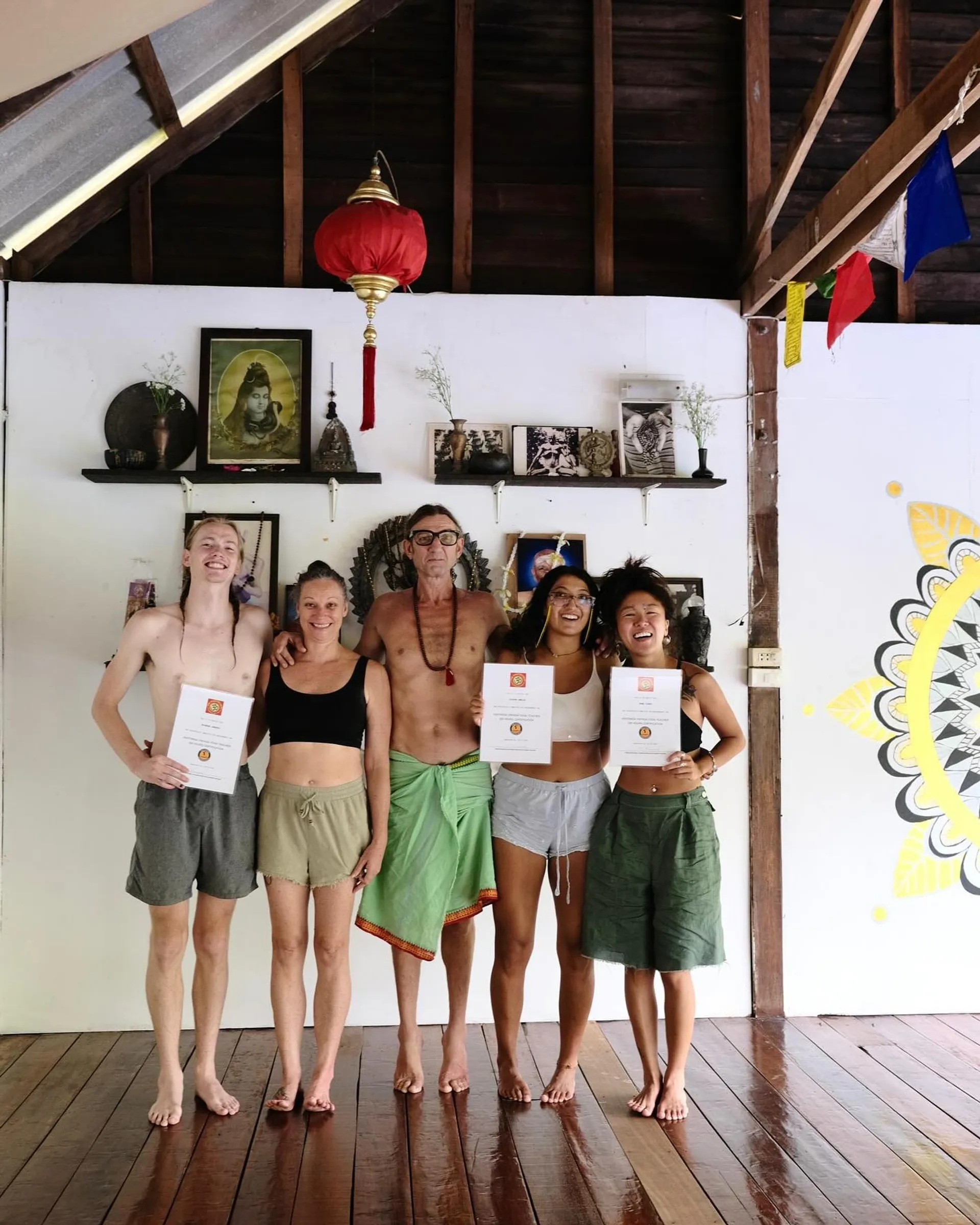 200h Ashtanga Vinyasa Yoga Teacher Training: Gehe deinen Yoga Pfad