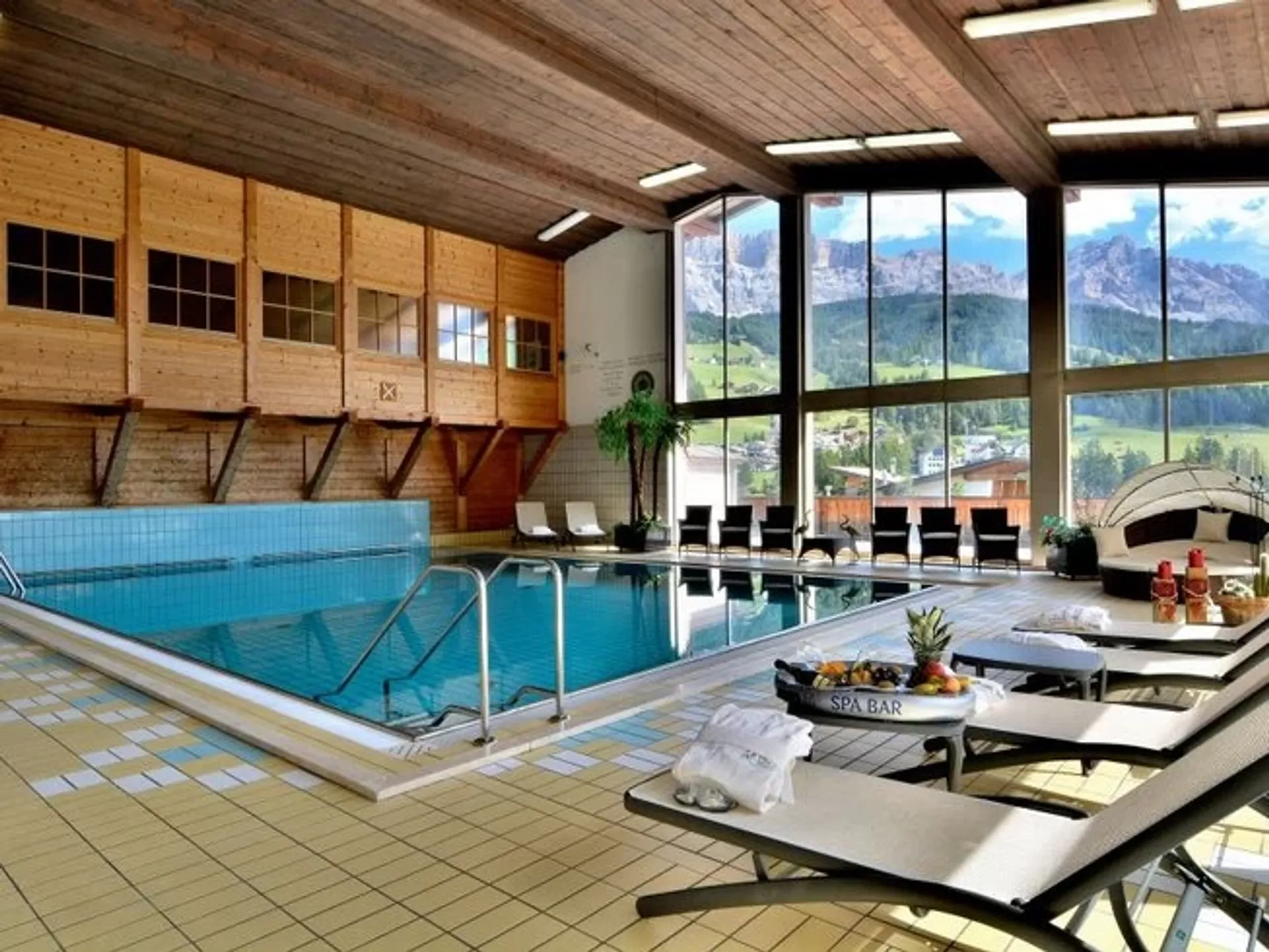 Achtsamkeit trifft Alpenkraft: Yoga und Wandern in den Dolomiten - 4