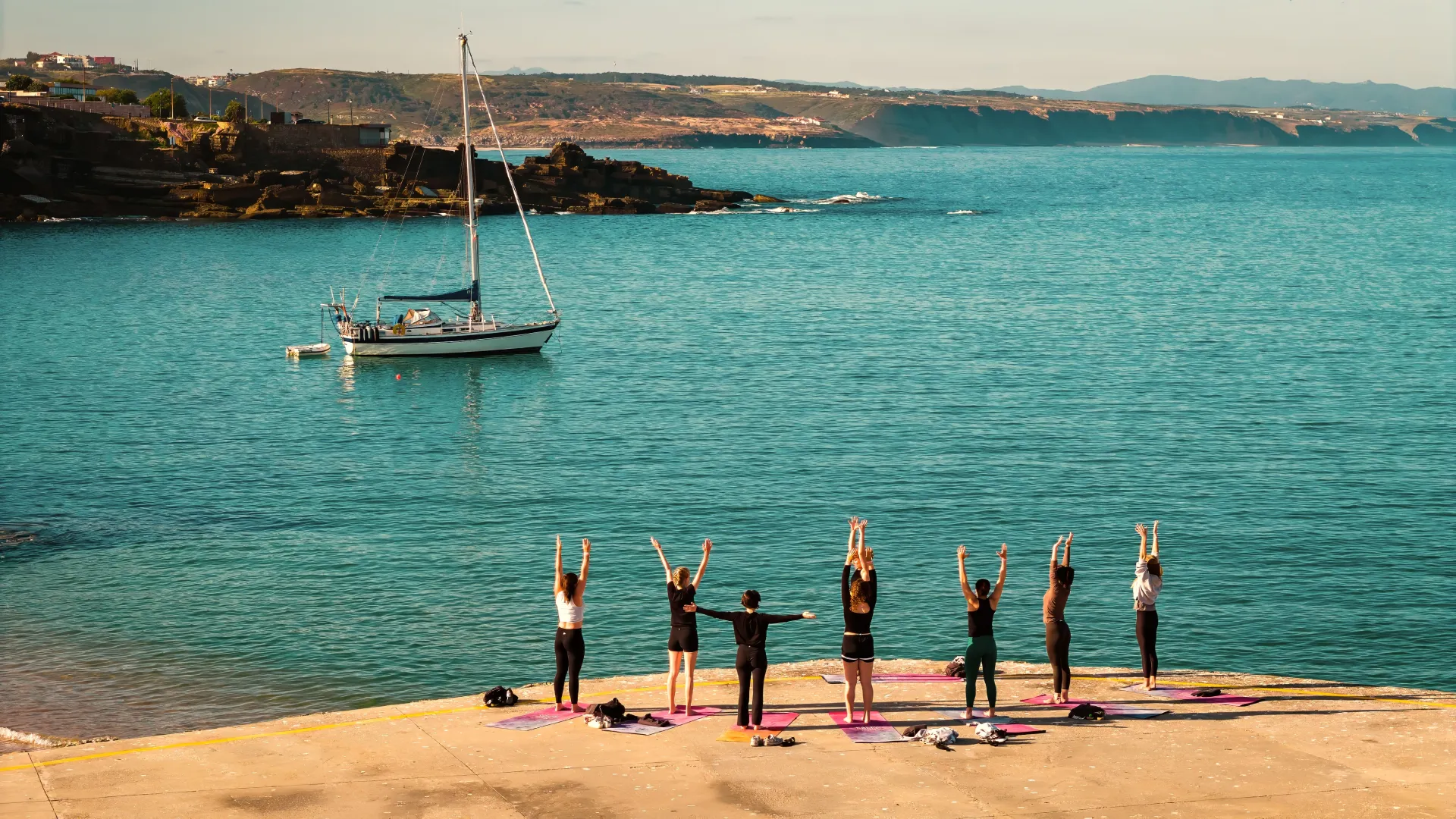 Yoga- & Surfurlaub mit Meerblick im Herzen von Ericeira