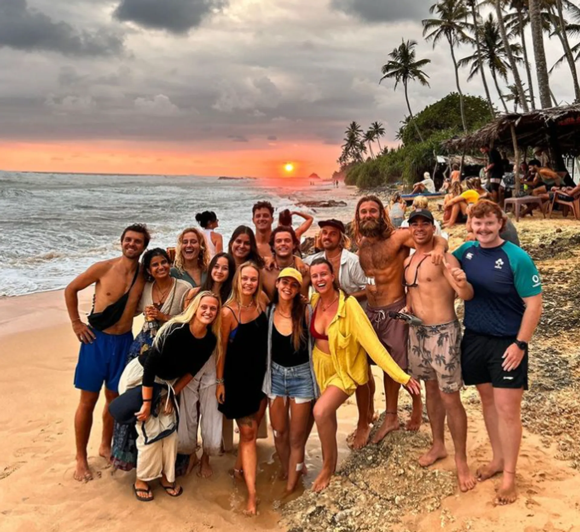Surf, Chill & Party: Dein unvergesslicher Surftrip nach Sri Lanka