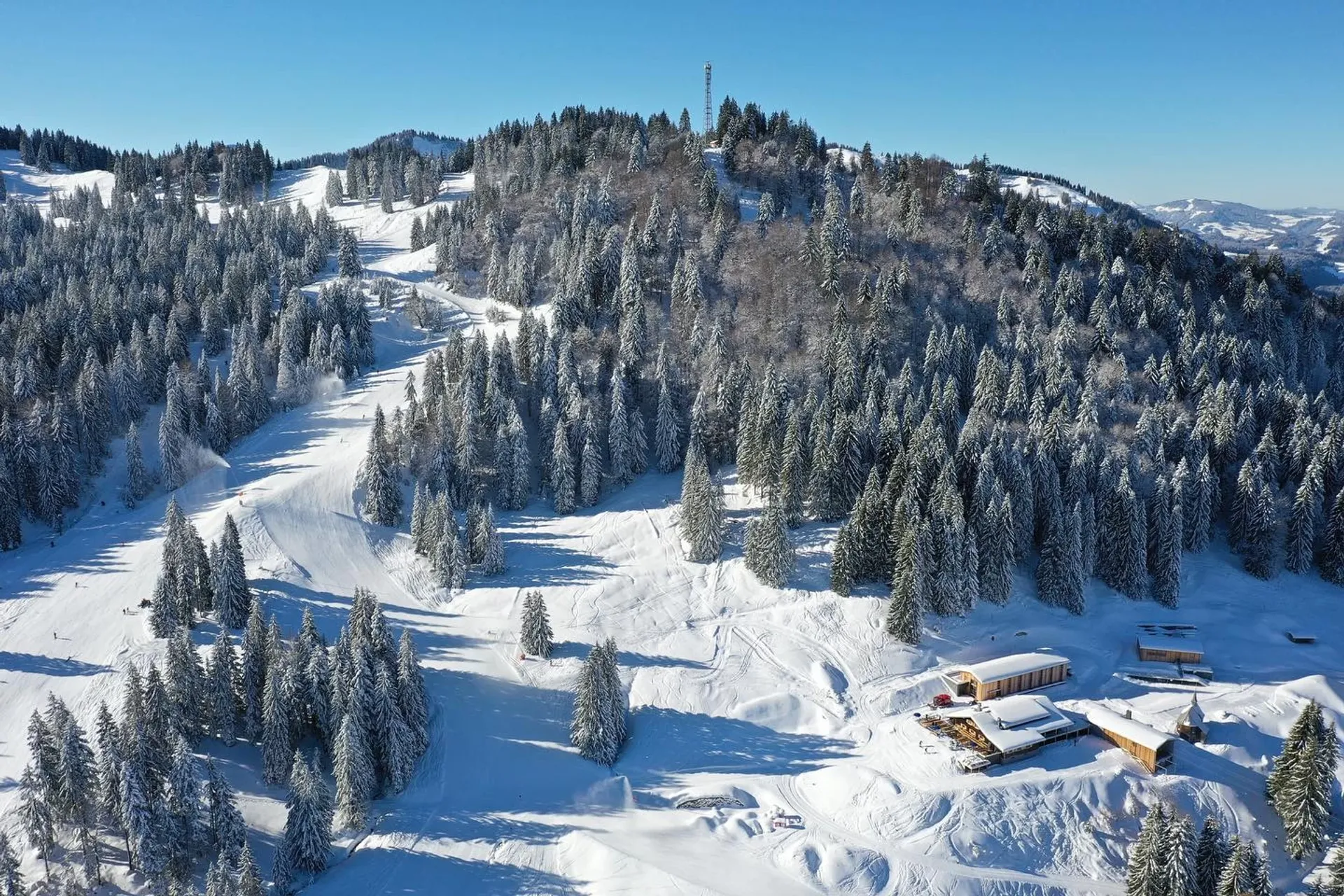Allgäuer Winteridylle: Yoga & Schneeschuhwandern auf 1300 Metern - 2