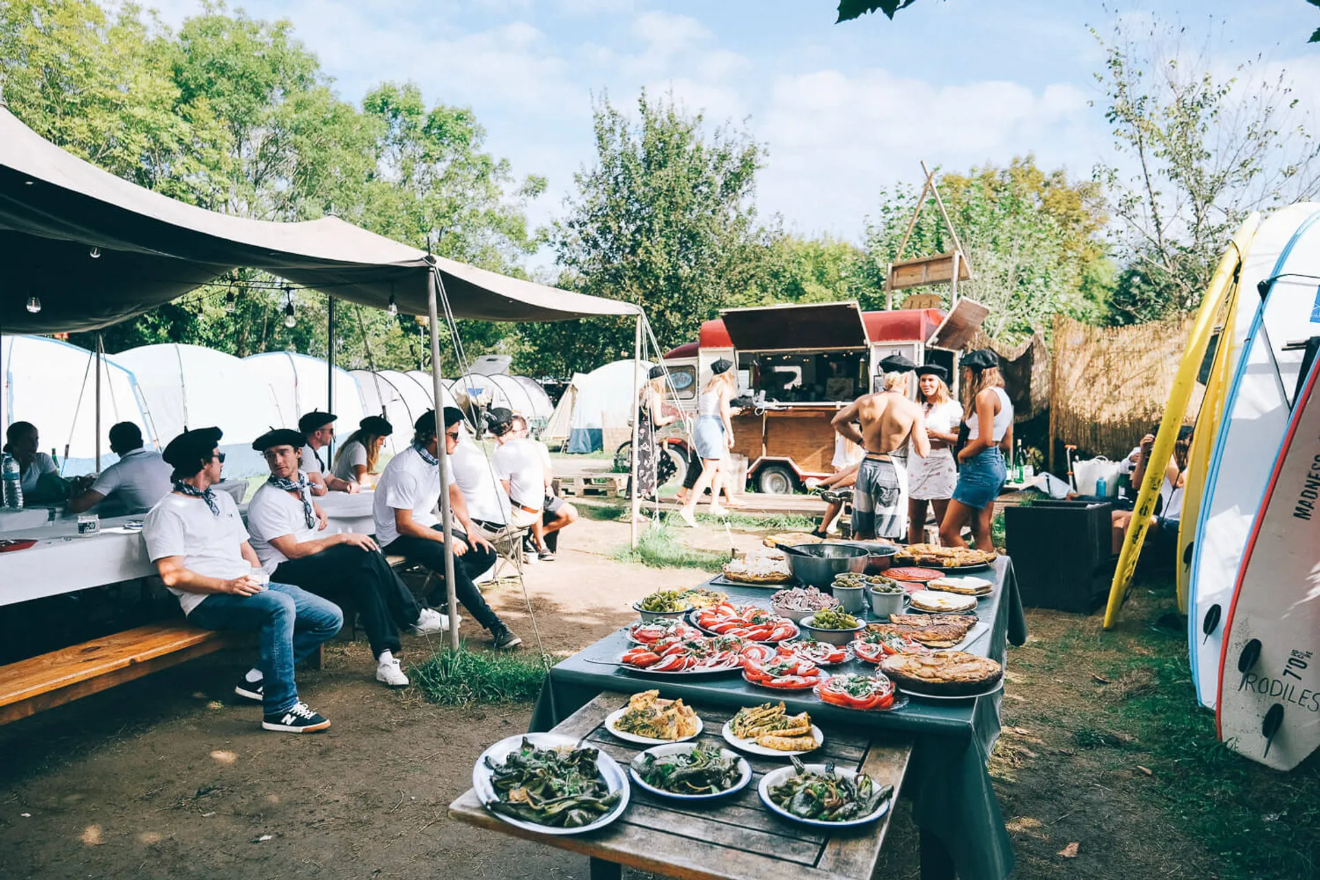 Surfparadies Zarautz: Surf, Party & Good Vibes - 3