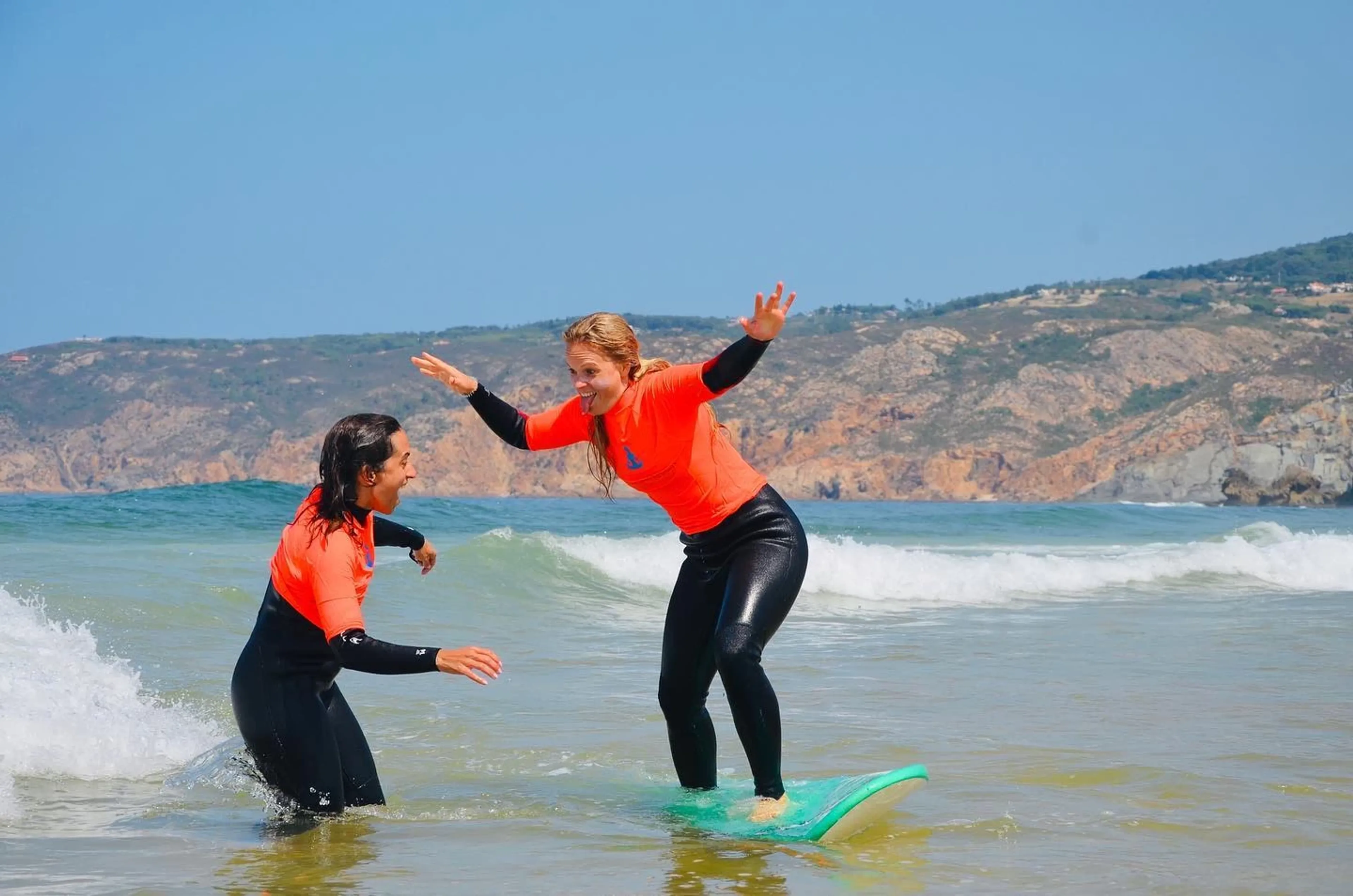 Yoga & Surfen nahe Lissabon mit Villa, Panoramapool & Meerblick - 2