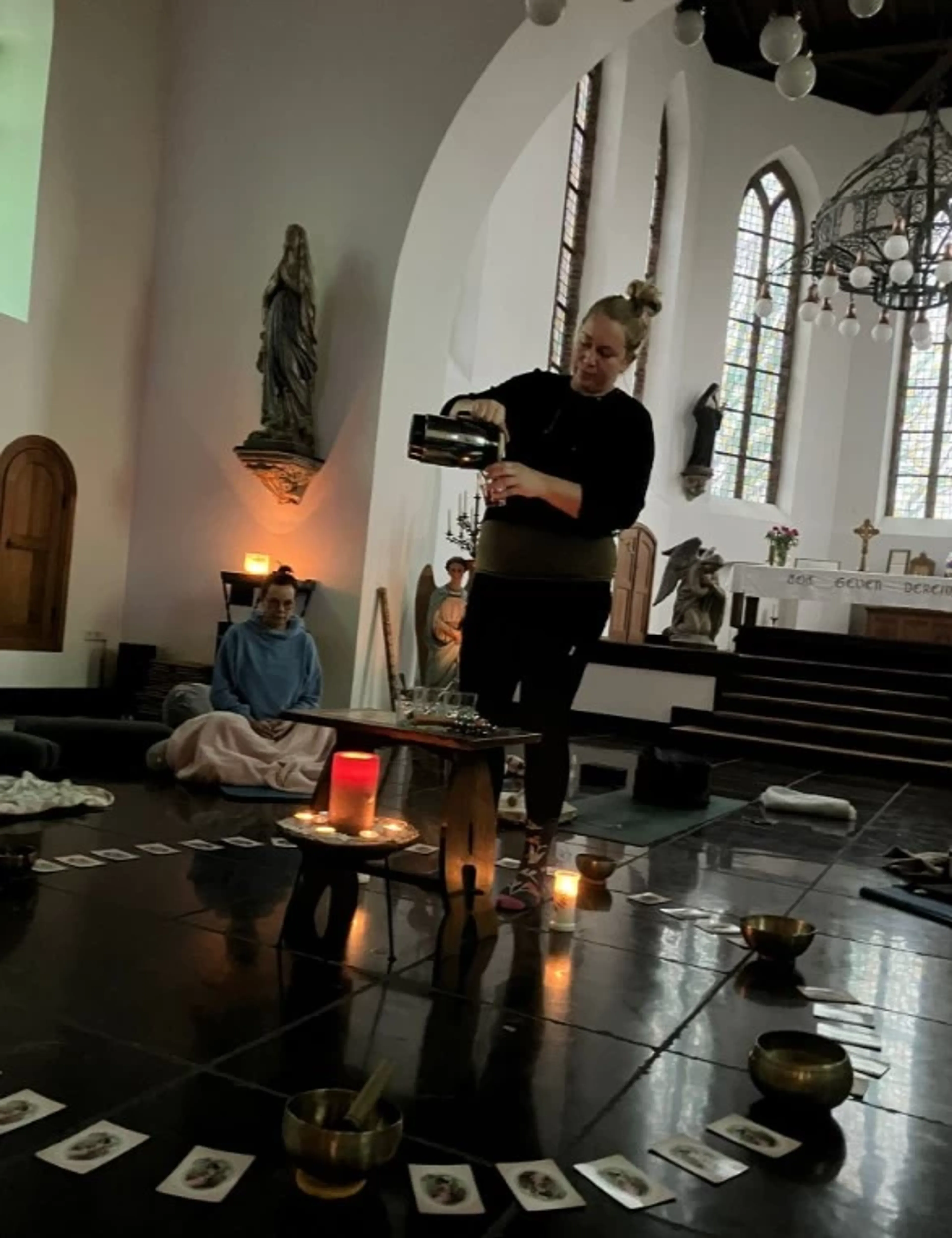 Yoga-Wochenende im spirituellen Ambiente der Bonifatius Kirche - 5