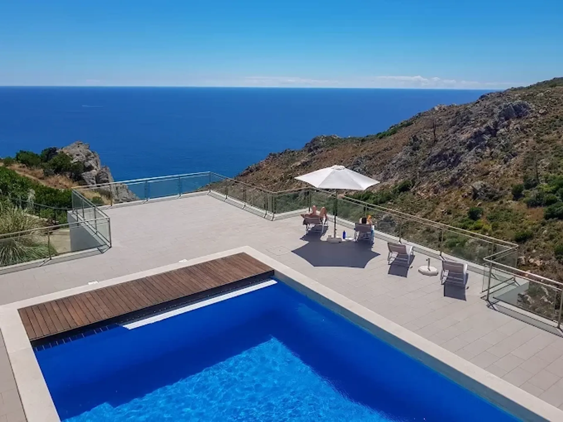 Luxuriöses Surf-Retreat in einer Villa mit Meerblick nahe Lissabon