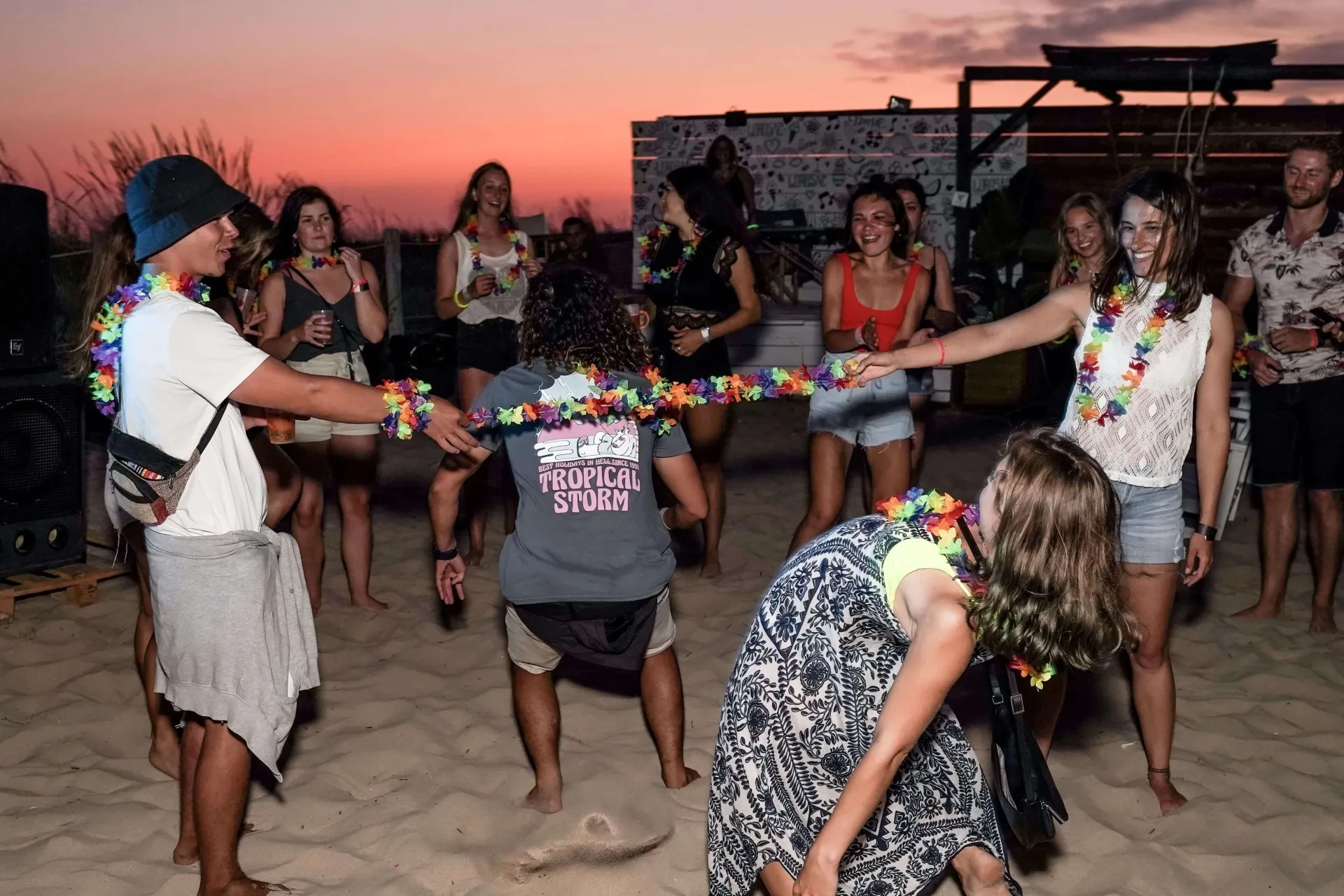 Surfcamp am Strand von Lissabon: Gemeinschaft, Leidenschaft & Spaß - 5