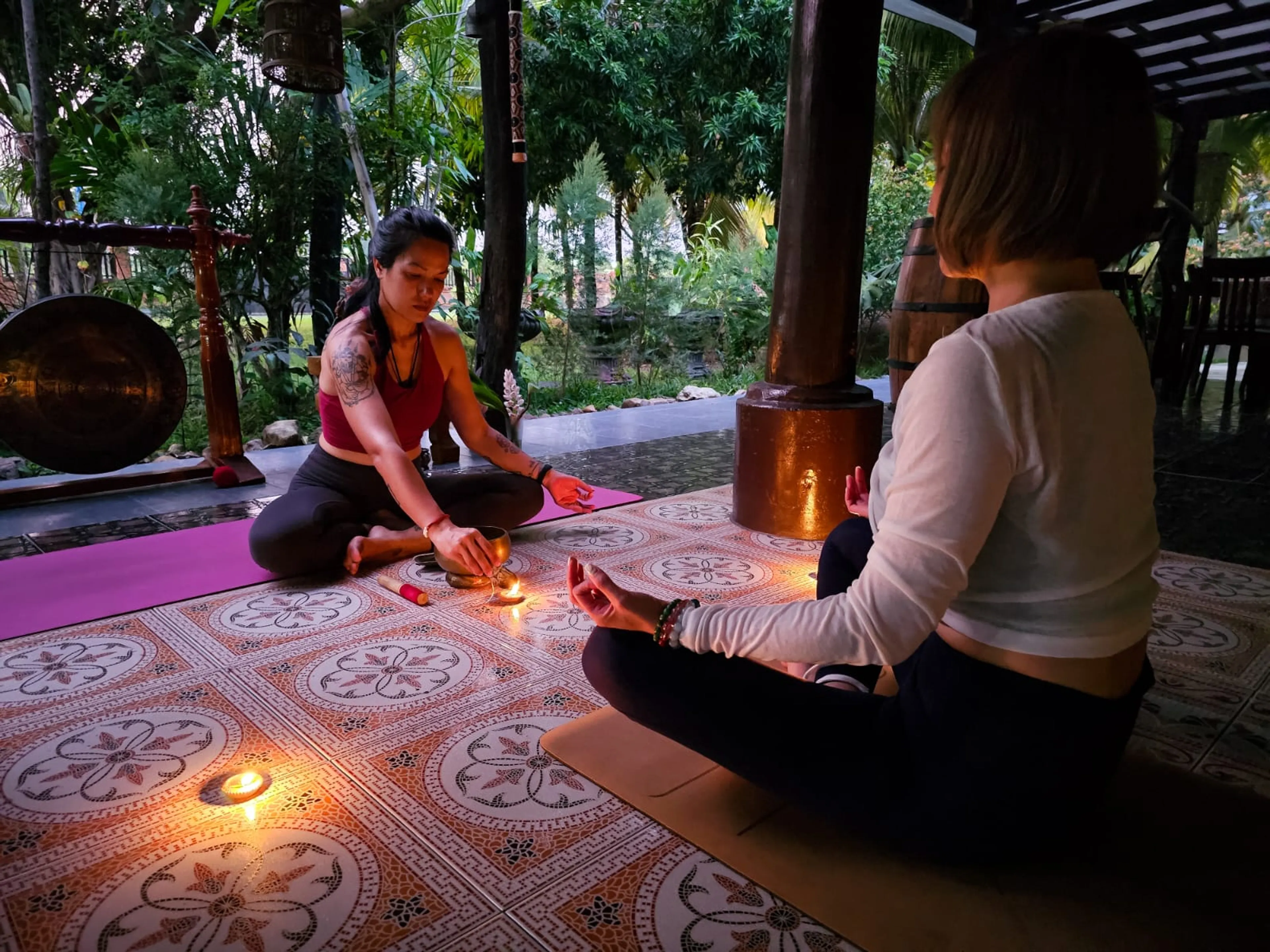 Reise zur inneren Harmonie: Yoga, Reiki und Klänge der Ahnen - 1