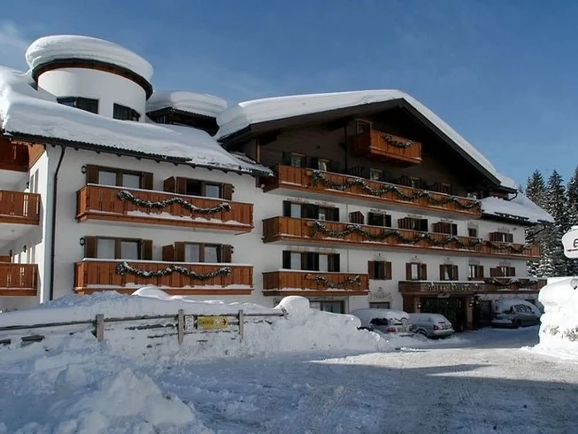 Alpine Balance: Skifahren und Yoga im Herzen der Dolomiten - 4
