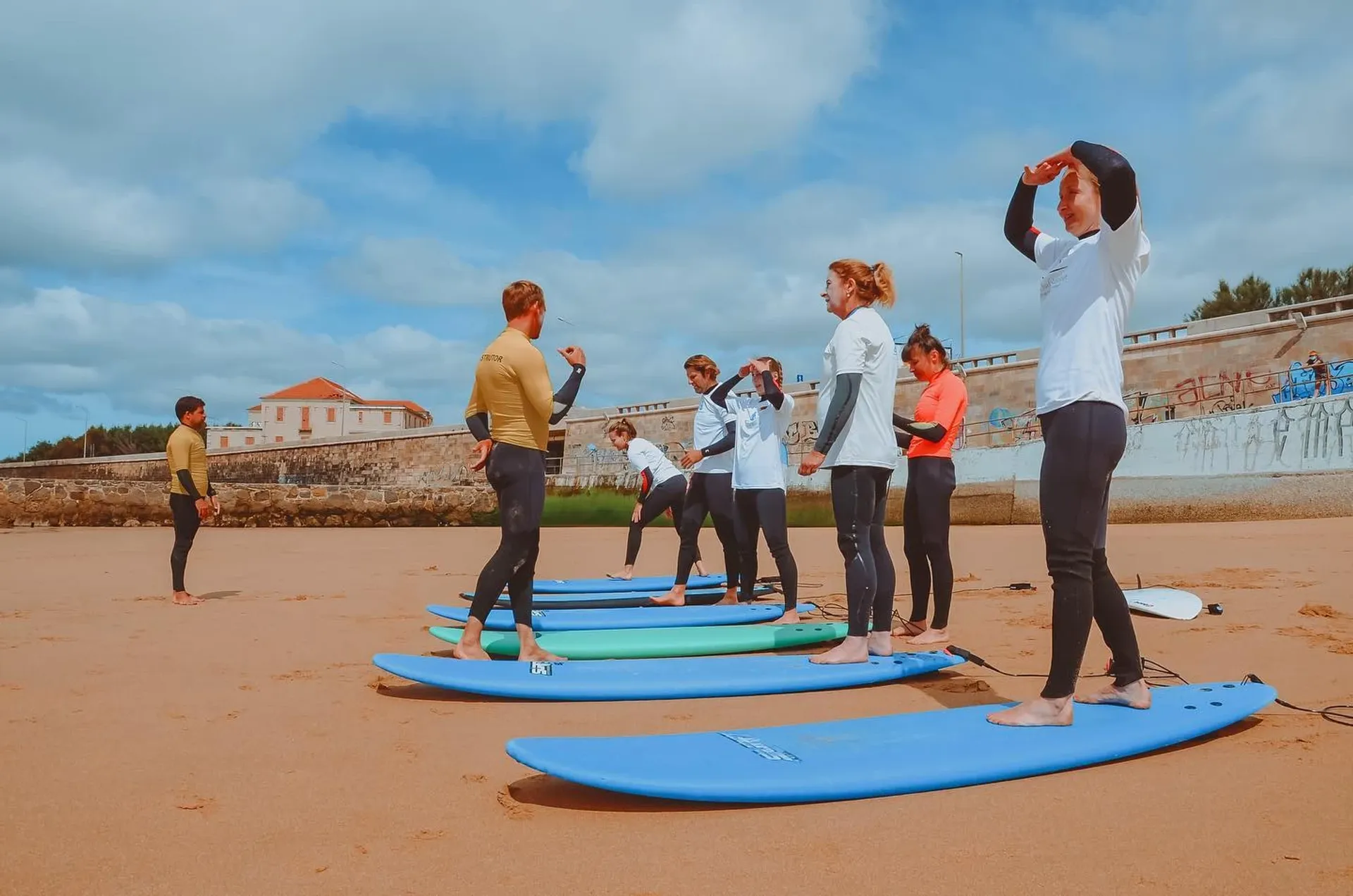 Luxuriöses Surf-Retreat in einer Villa mit Meerblick nahe Lissabon - 2