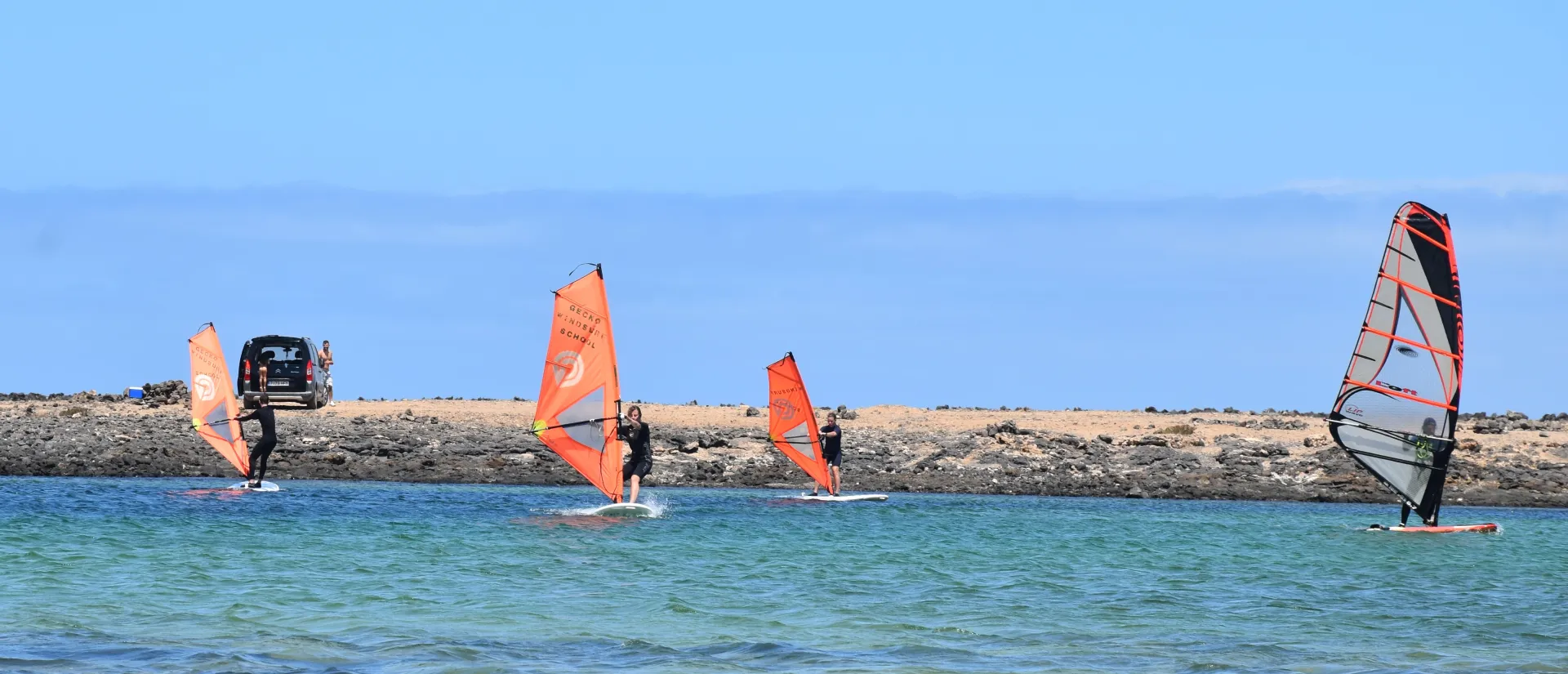 Windsurf Camp auf Fuerteventura: Wo die Sonne fast jeden Tag scheint! - 2