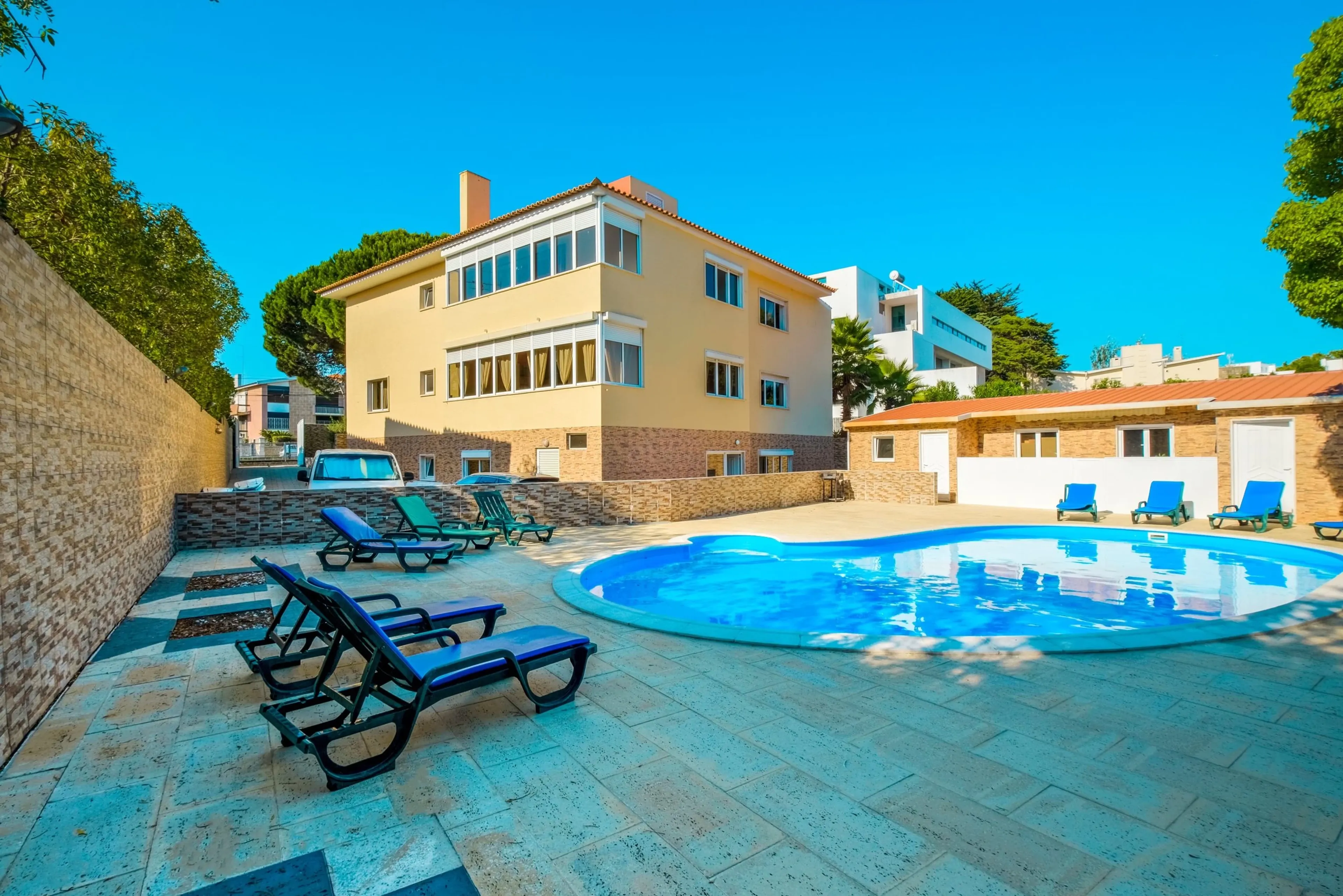 Surfhaus am Strand vor Lissabon: Eure unvergessliche Klassenfahrt - 3