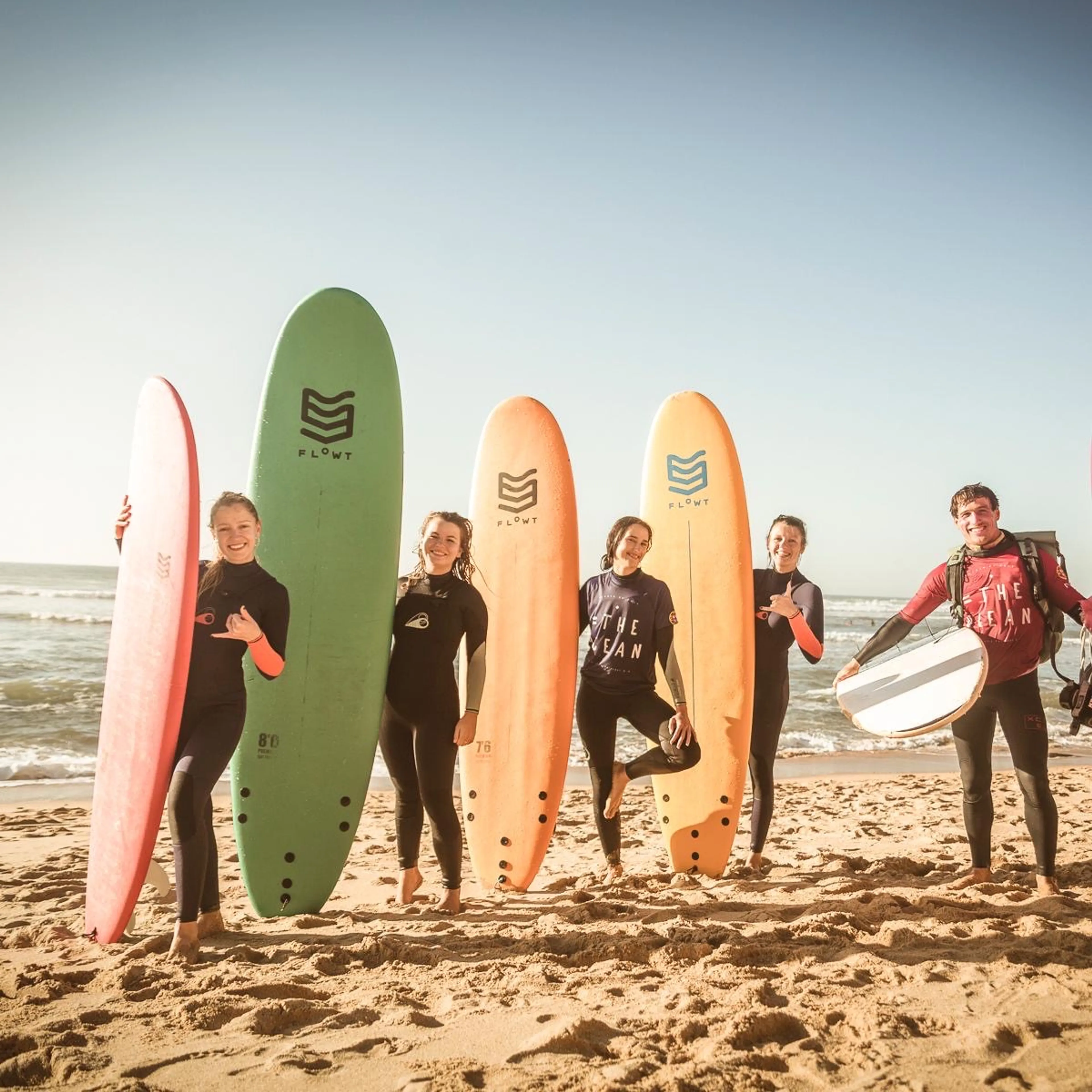 Surfen, Yoga & Kunst: Erlebe Kreativität und Balance in Ericeira