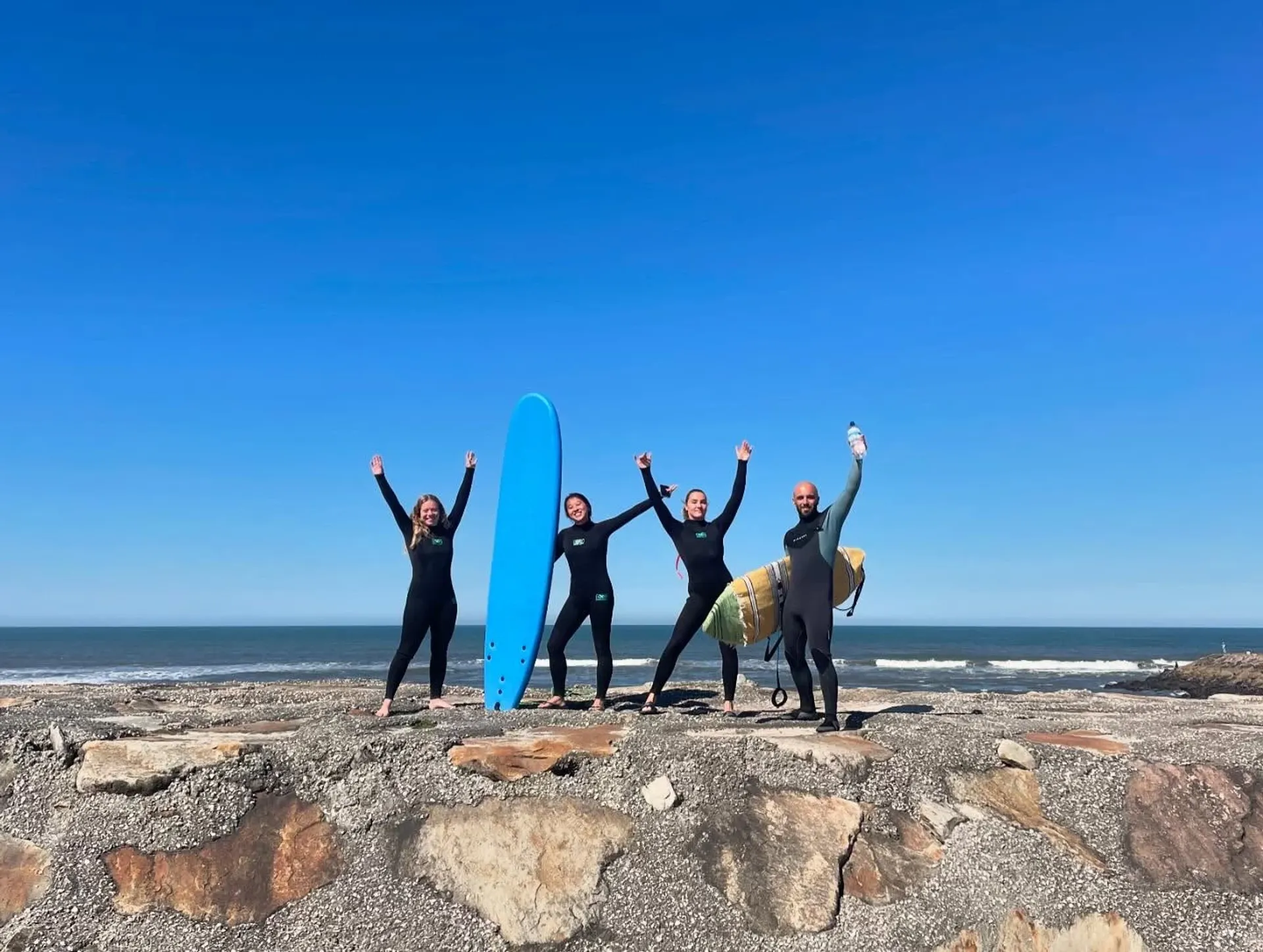 3 Minuten zum Strand: Erlebe den perfekten Surftrip nahe Porto
