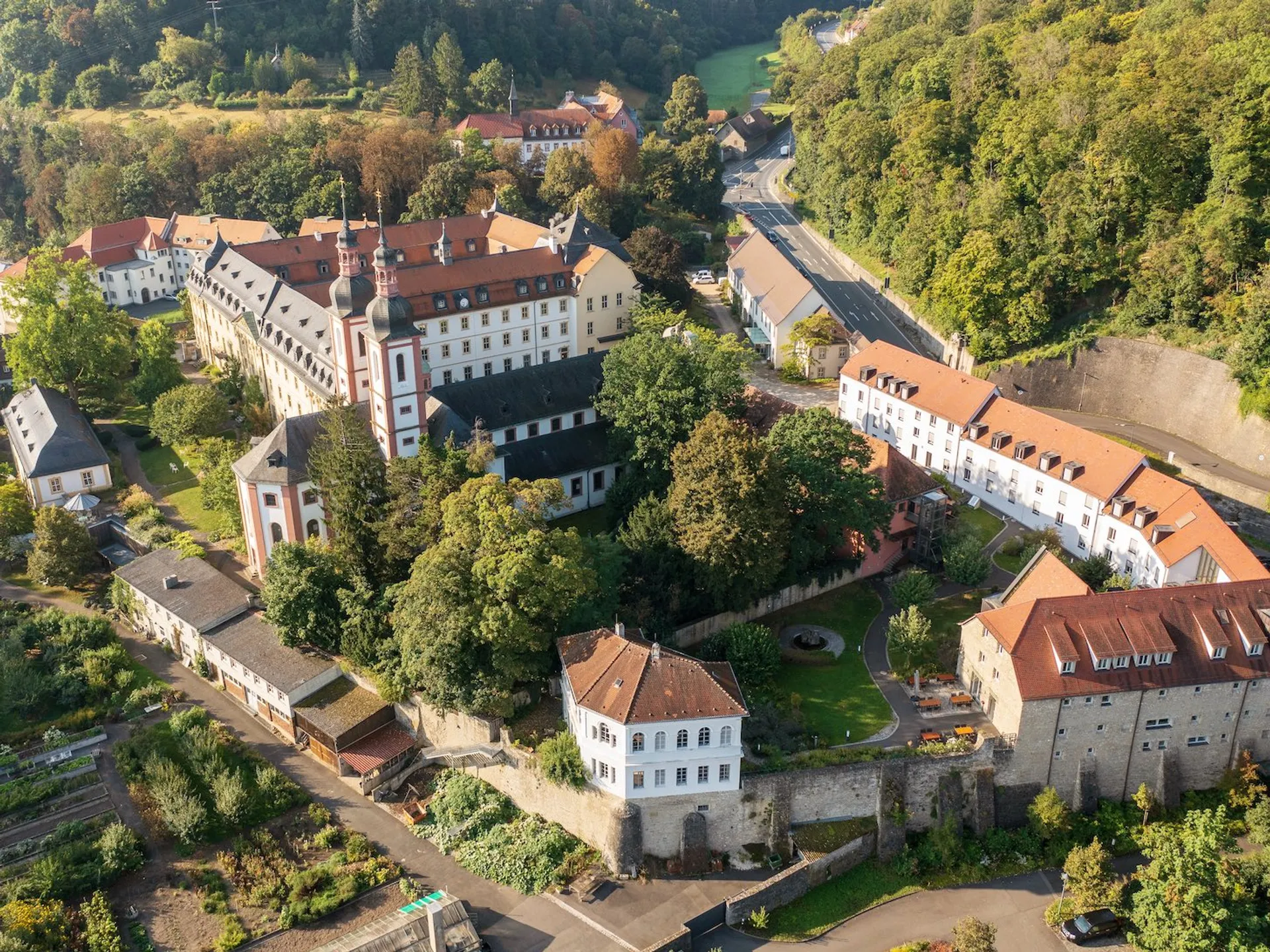 Wundervolle Yogatage: Kraft & Ruhe im Kloster Oberzell - 2