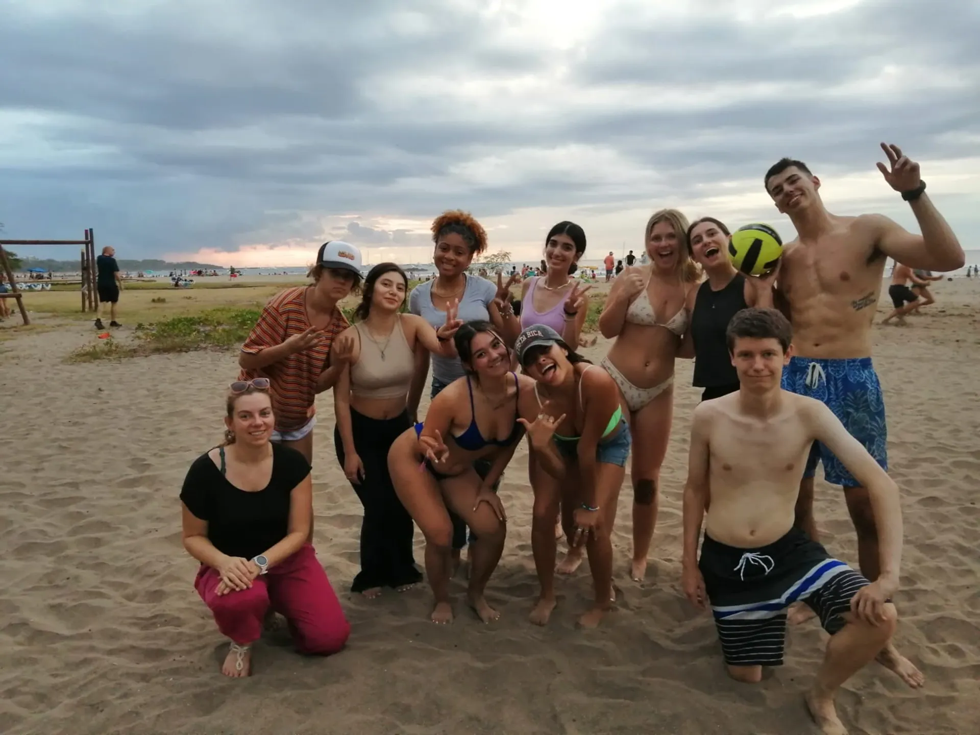 Surfen und Spanisch lernen im lebhaften Tamarindo - 2