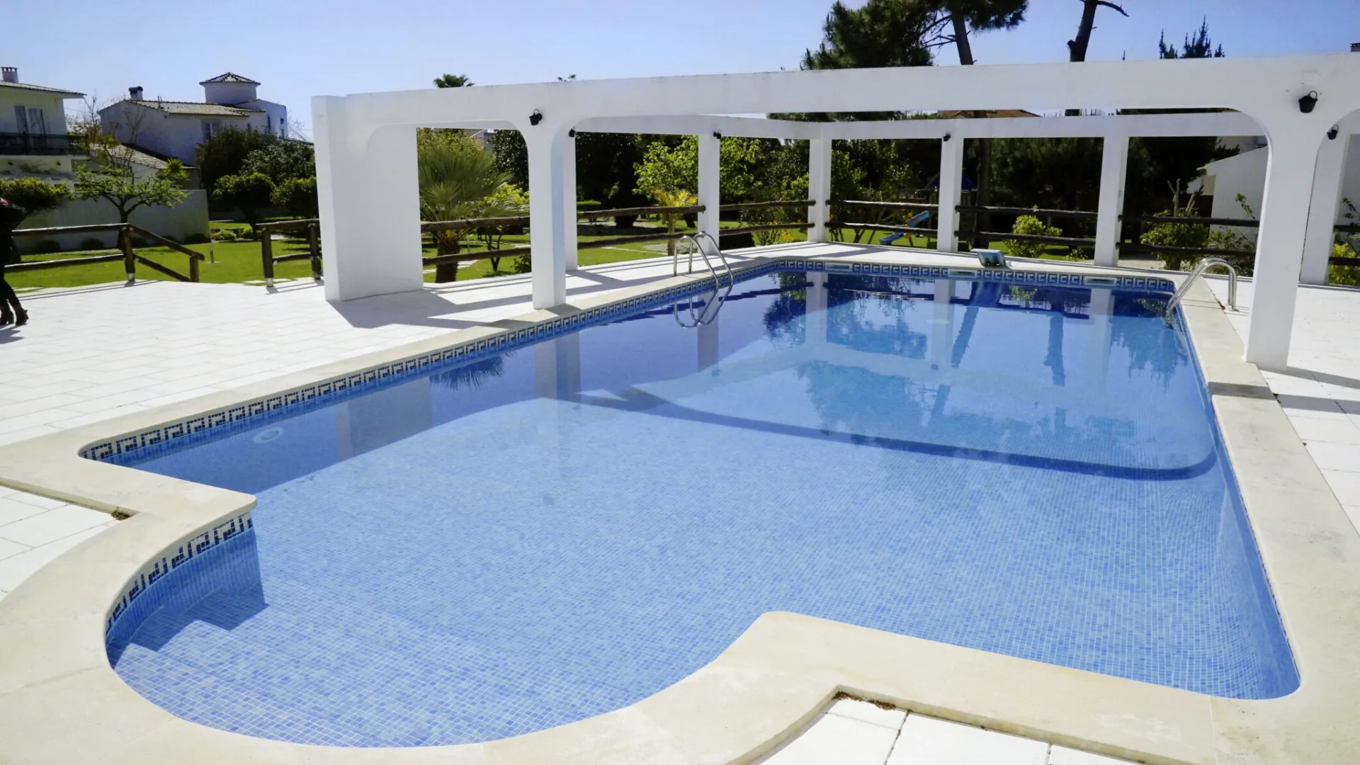 Surfurlaub für 2 in einer luxuriösen Villa in Santa Cruz - 4
