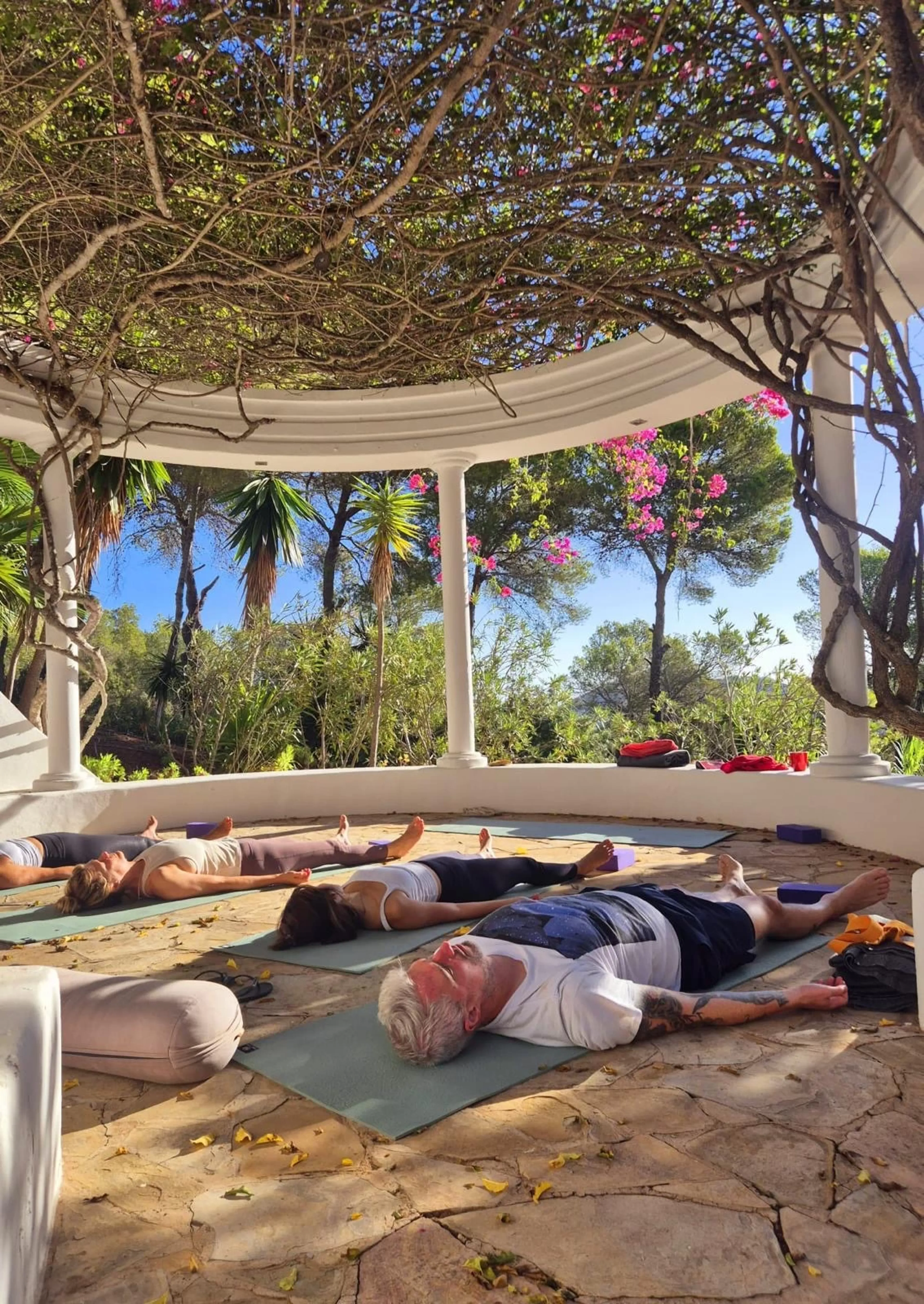 Aufladen und Revitalisieren: Ein Detox & Yoga Retreat für jeden Körper - 2