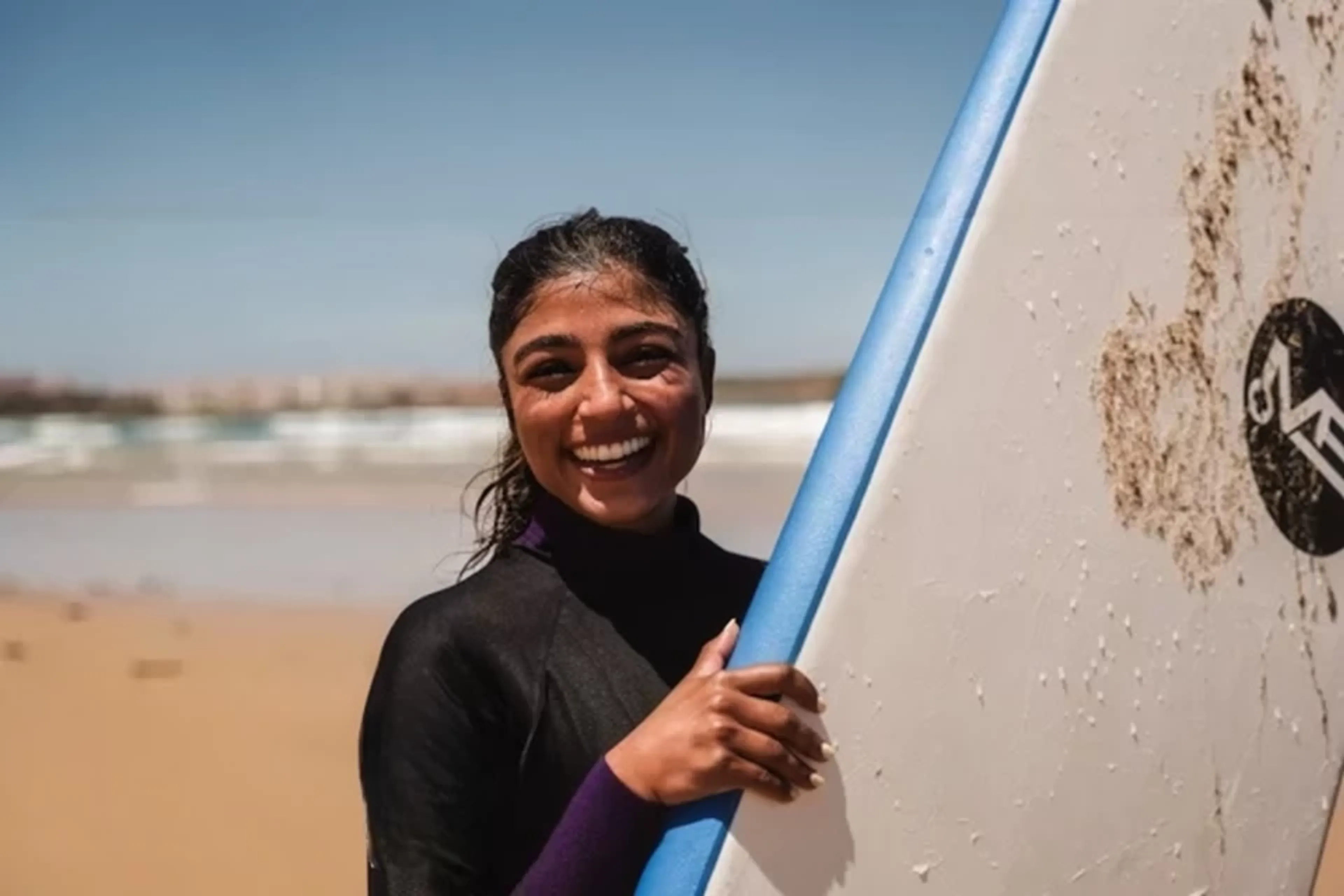 Surf & Yoga Urlaub direkt am Strand in der Sonne Portugals - image 1